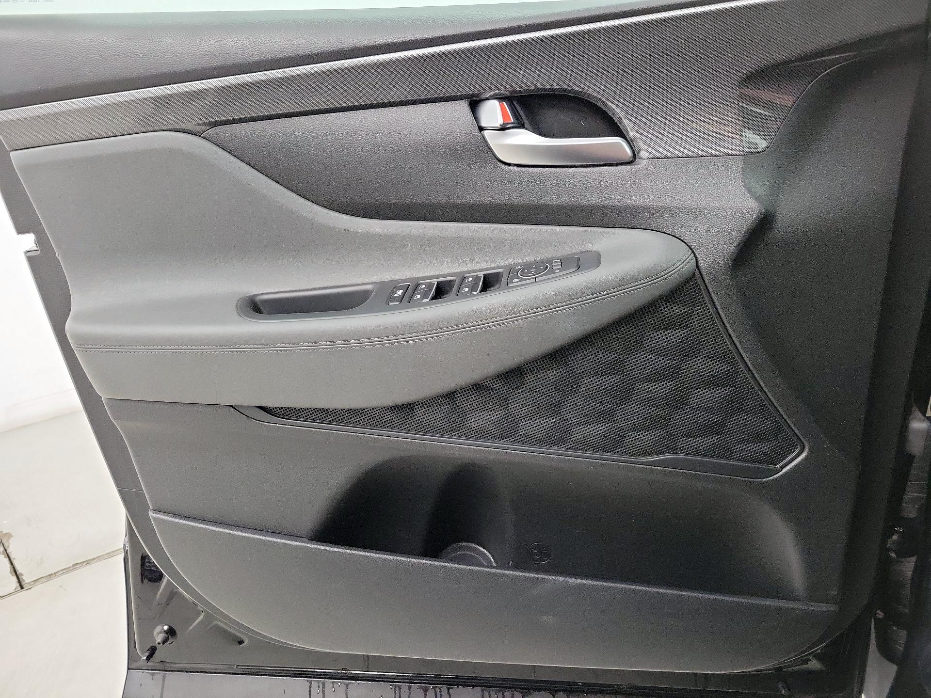 Thumbnail: 2023 Hyundai Santa Fe - 12