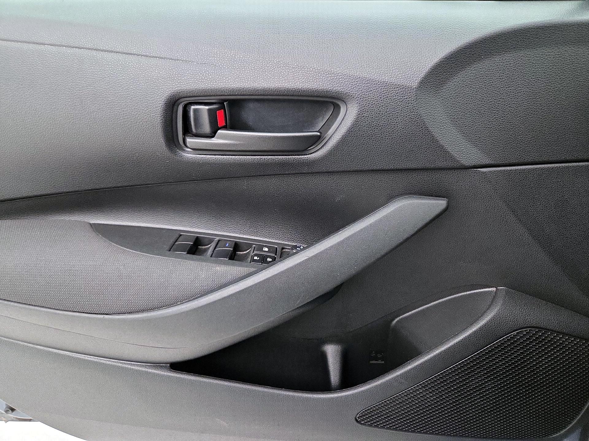 Thumbnail: 2022 Toyota Corolla - 12