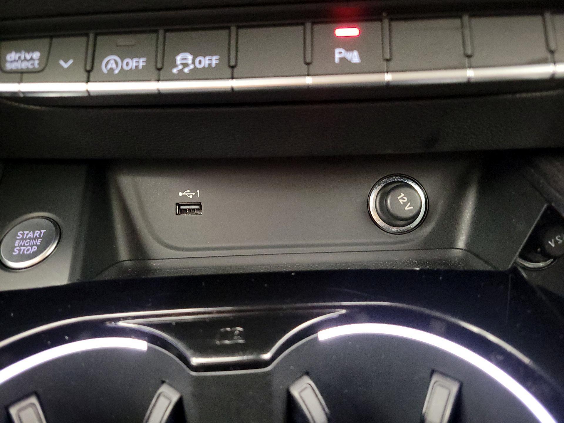 Thumbnail: 2024 Audi A4 - 18