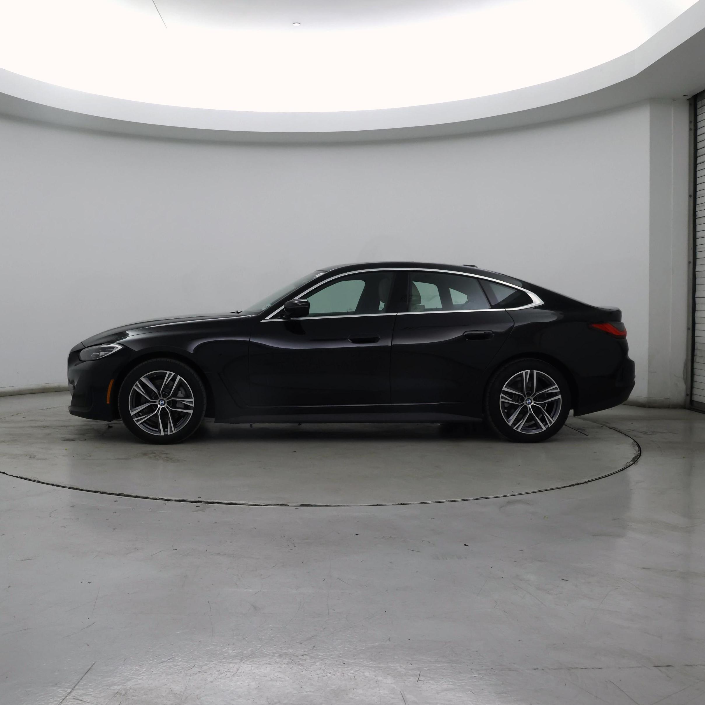 Thumbnail: 2022 BMW 4 Series - 3