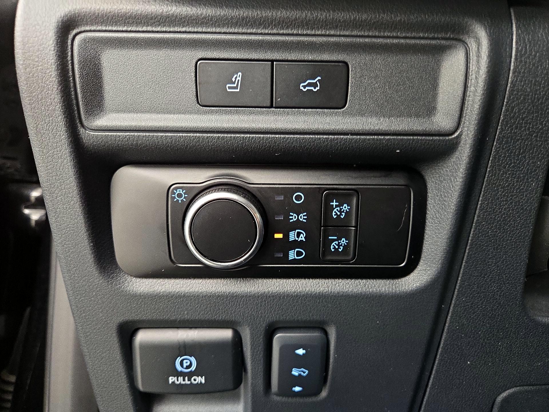 Thumbnail: 2023 Ford Expedition - 13