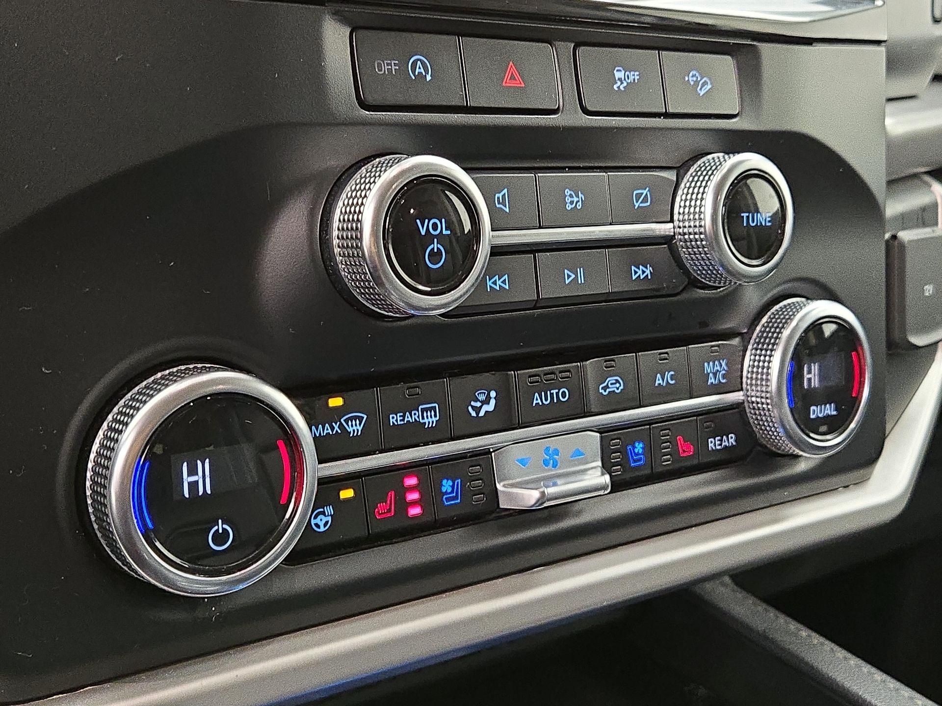 Thumbnail: 2023 Ford Expedition - 17