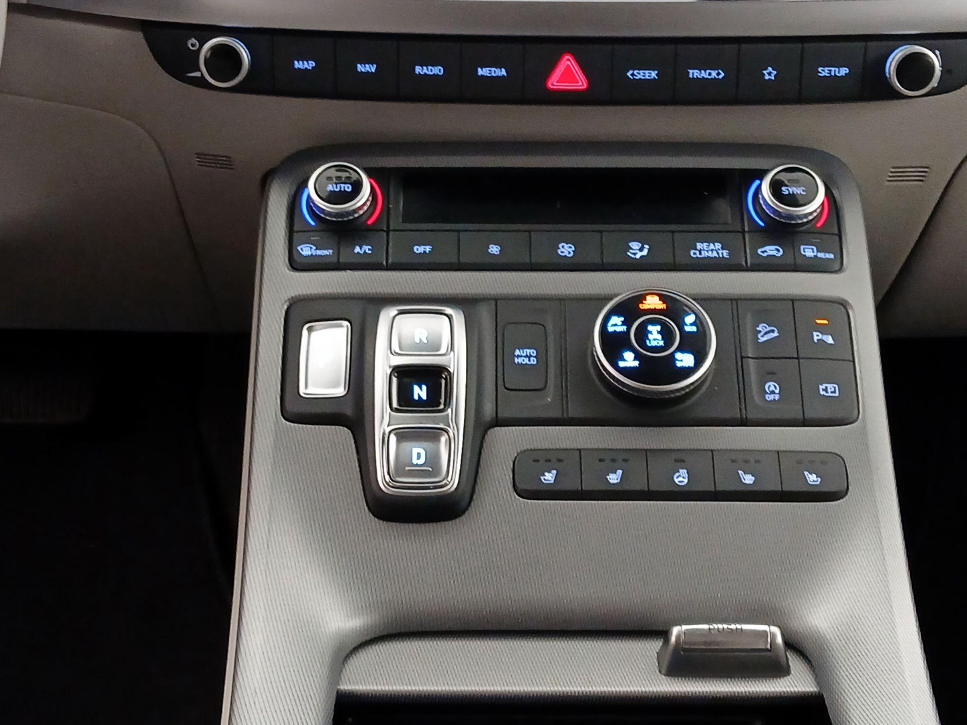 Thumbnail: 2023 Hyundai Palisade - 18