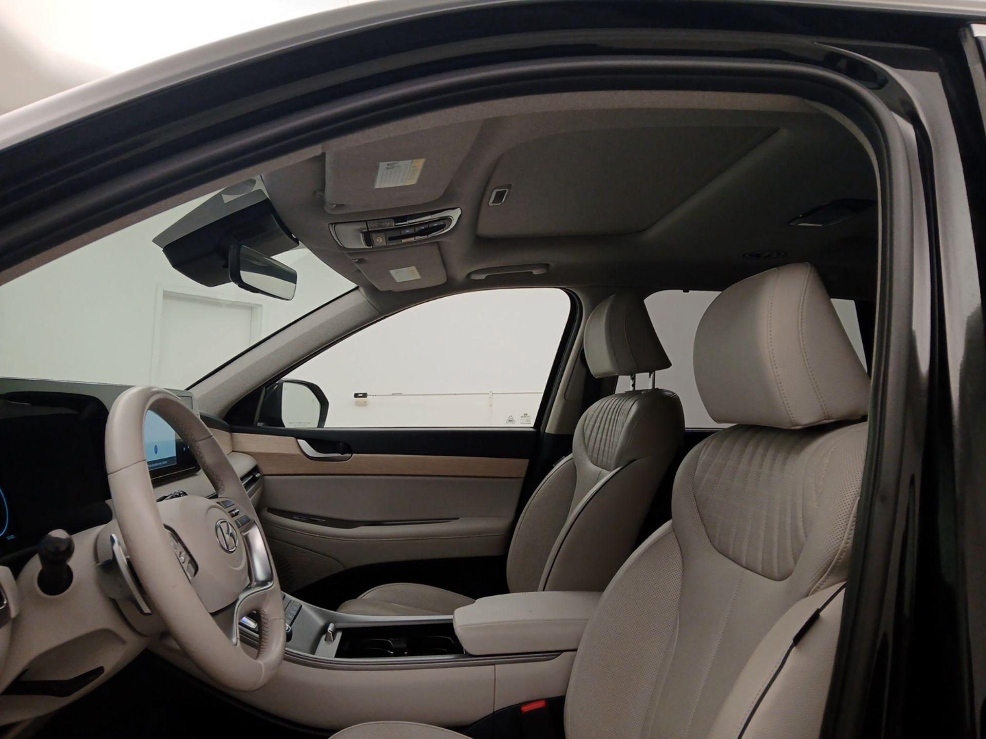 Thumbnail: 2023 Hyundai Palisade - 20