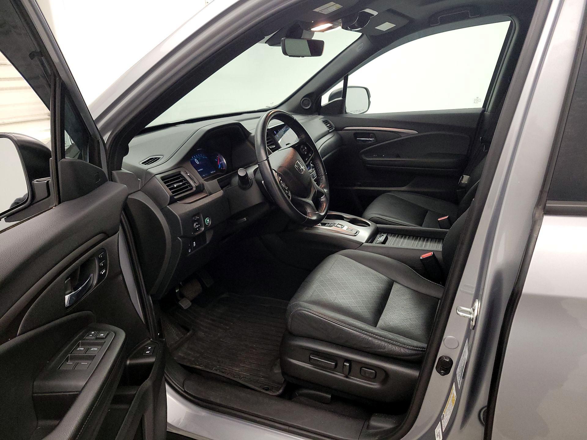 Thumbnail: 2021 Honda Passport - 11