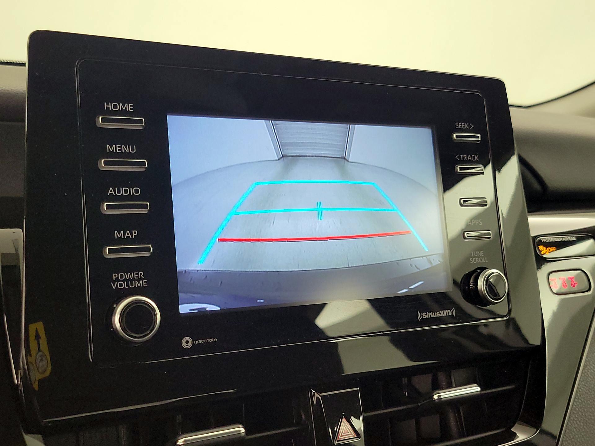 Thumbnail: 2022 Toyota Camry - 14