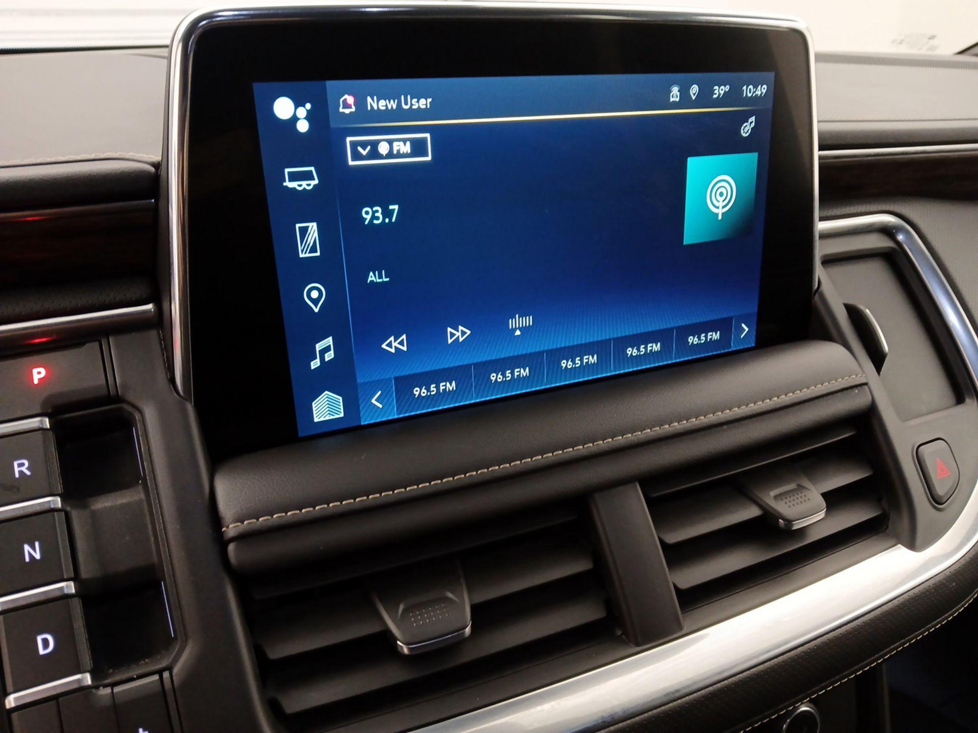 Thumbnail: 2023 Chevrolet Suburban - 15