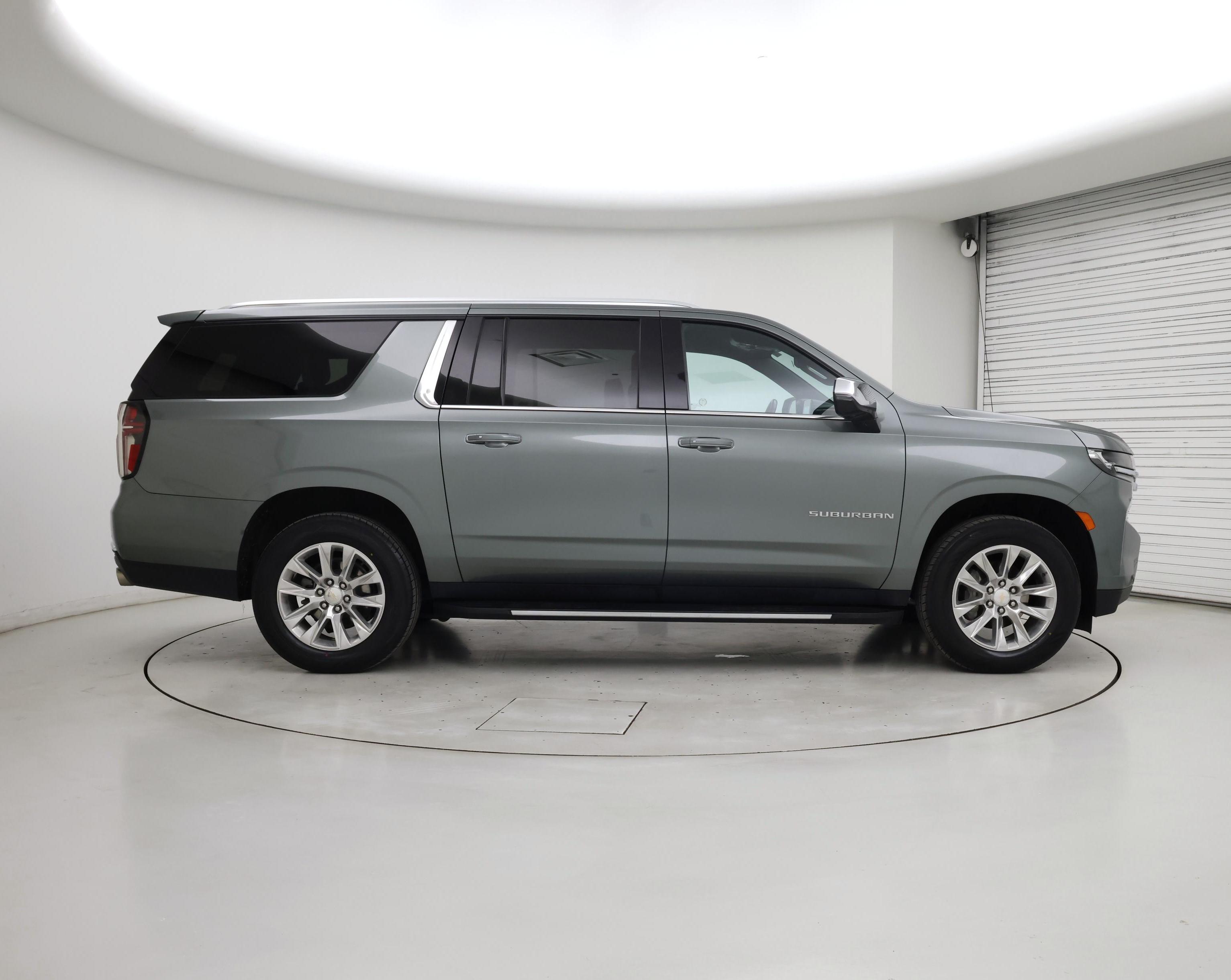 Thumbnail: 2023 Chevrolet Suburban - 7