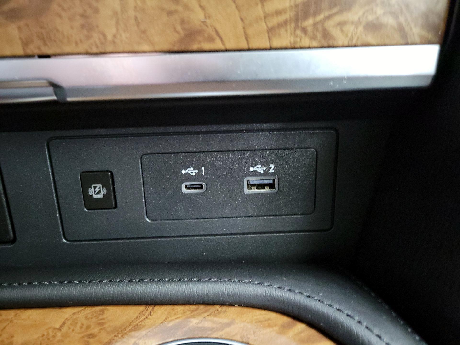 Thumbnail: 2024 Nissan Armada - 19