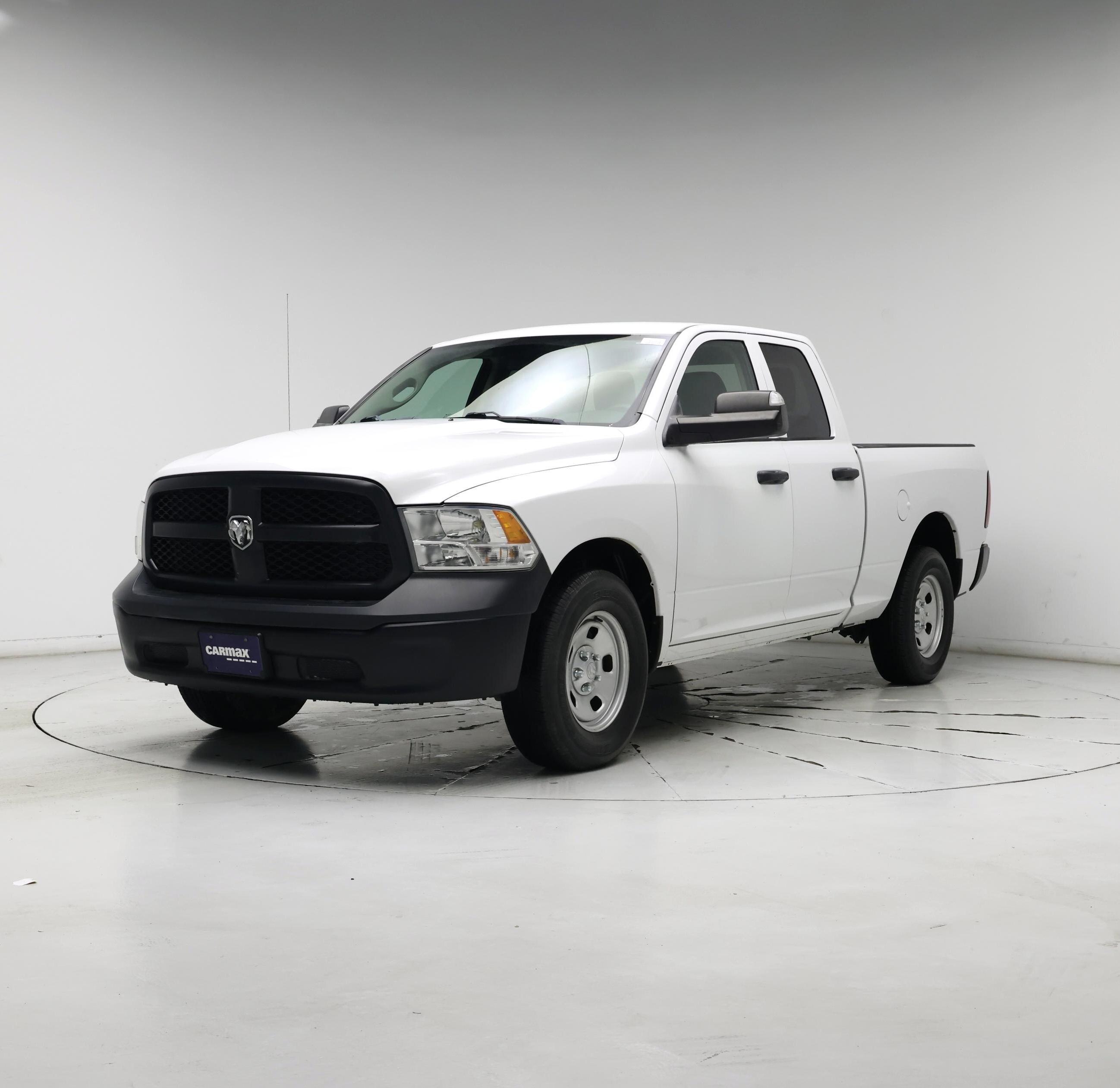 Thumbnail: 2022 RAM 1500 Classic - 4