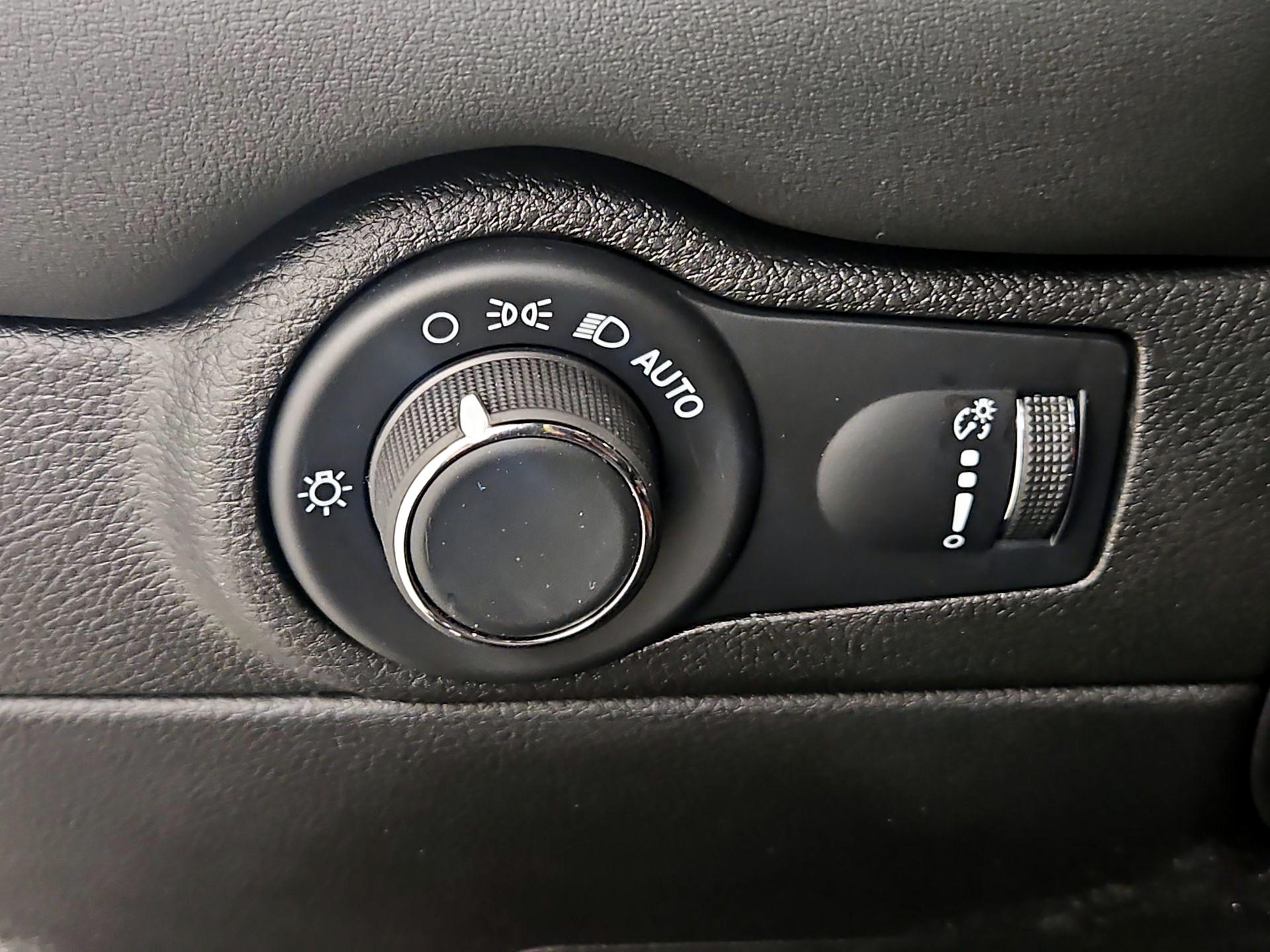 Thumbnail: 2024 Dodge Durango - 13