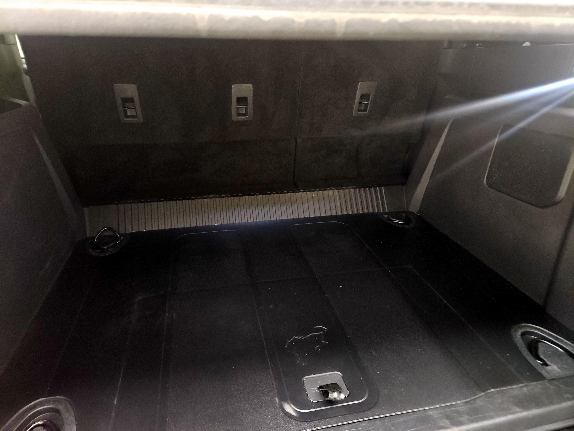 Thumbnail: 2023 Ford Bronco - 20