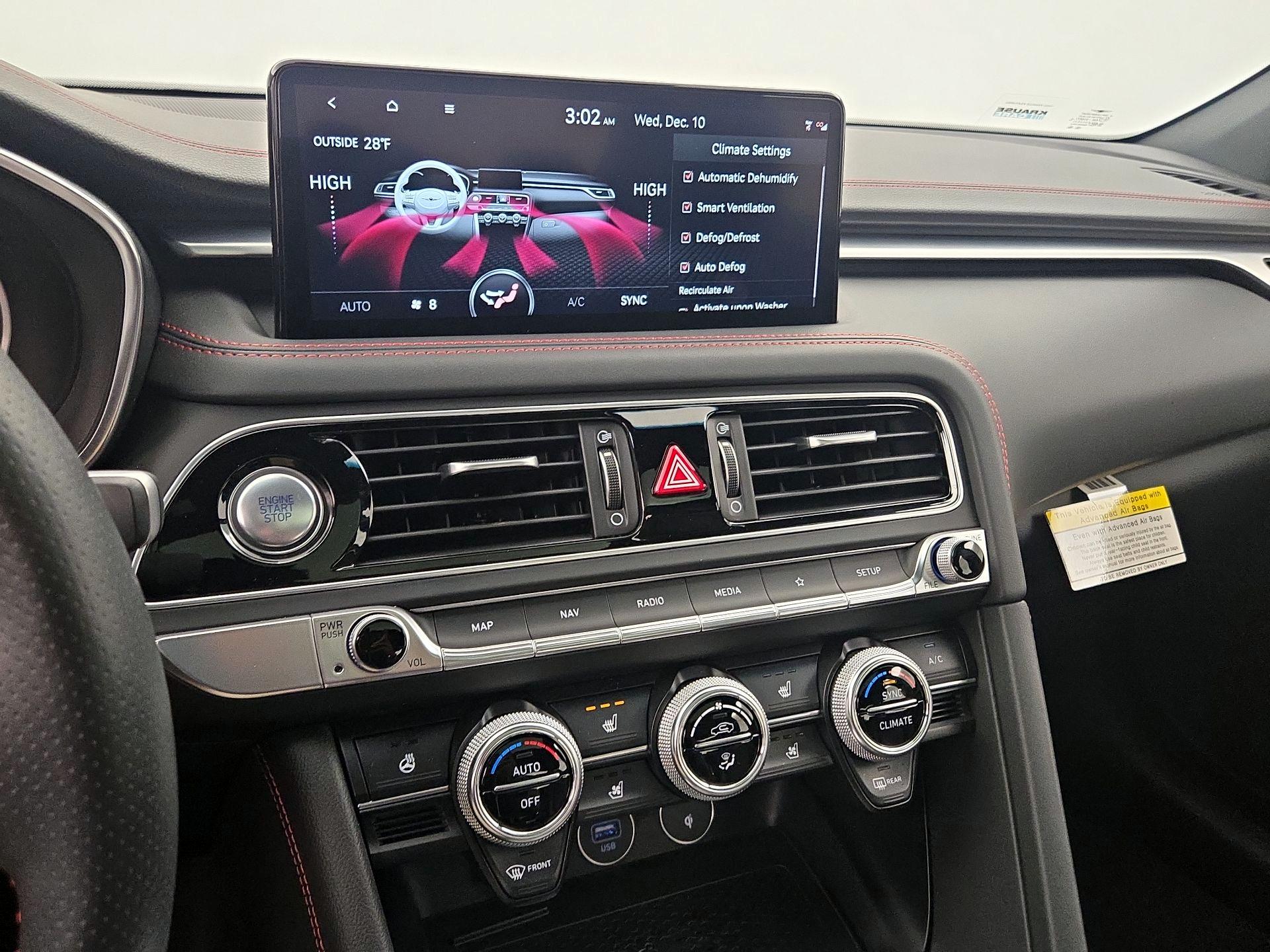 Thumbnail: 2023 Genesis G70 - 17