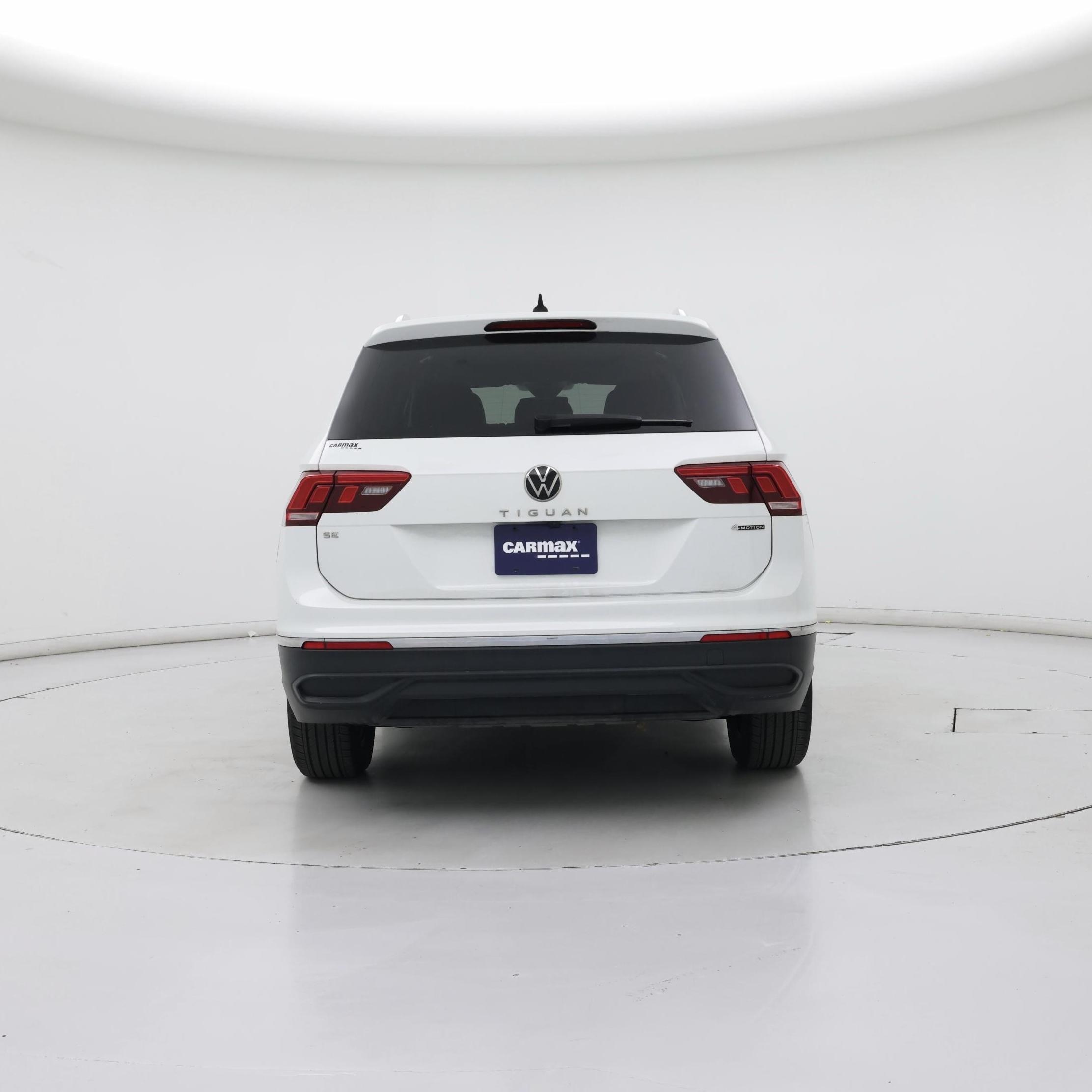 Thumbnail: 2023 Volkswagen Tiguan - 6