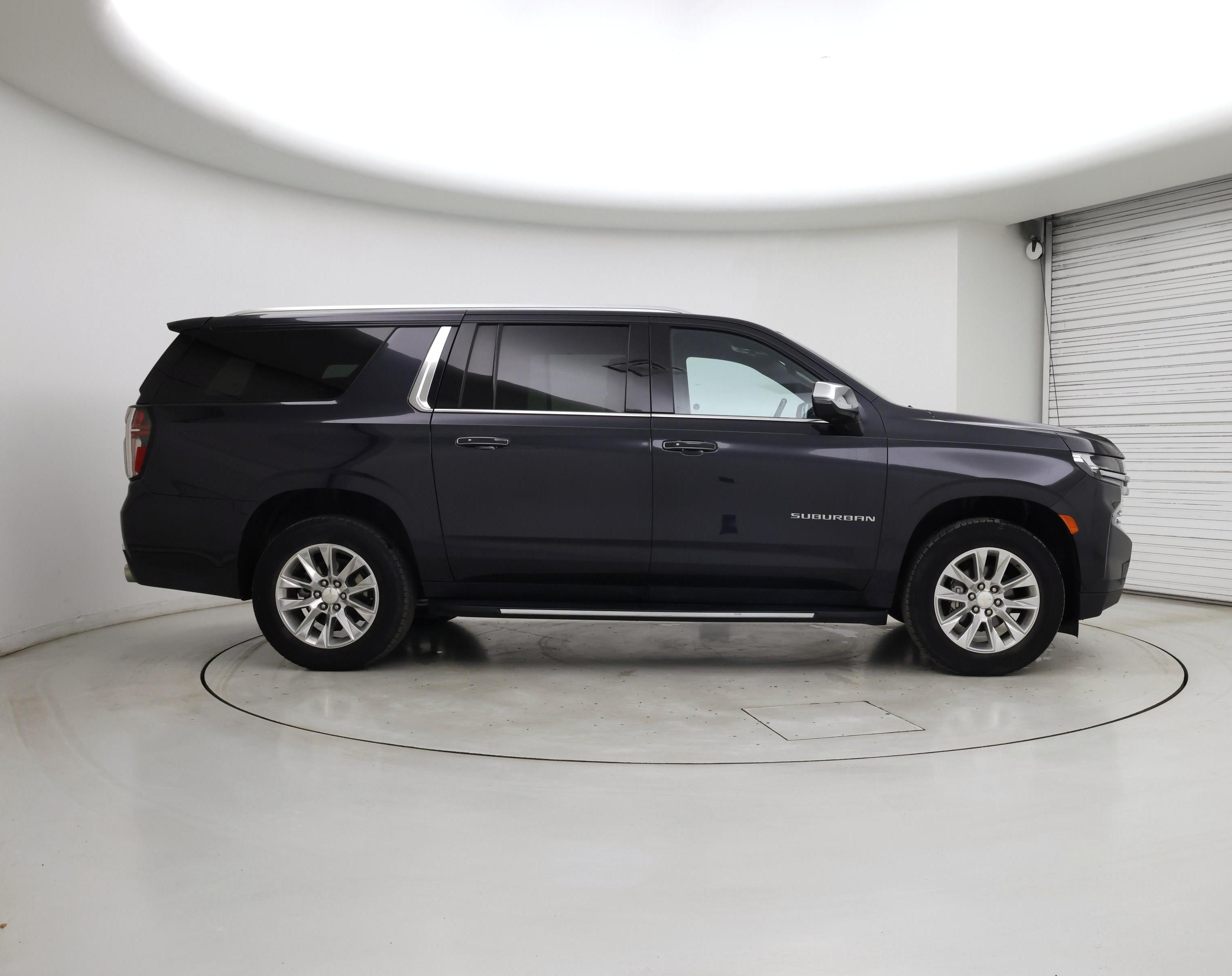 Thumbnail: 2023 Chevrolet Suburban - 7
