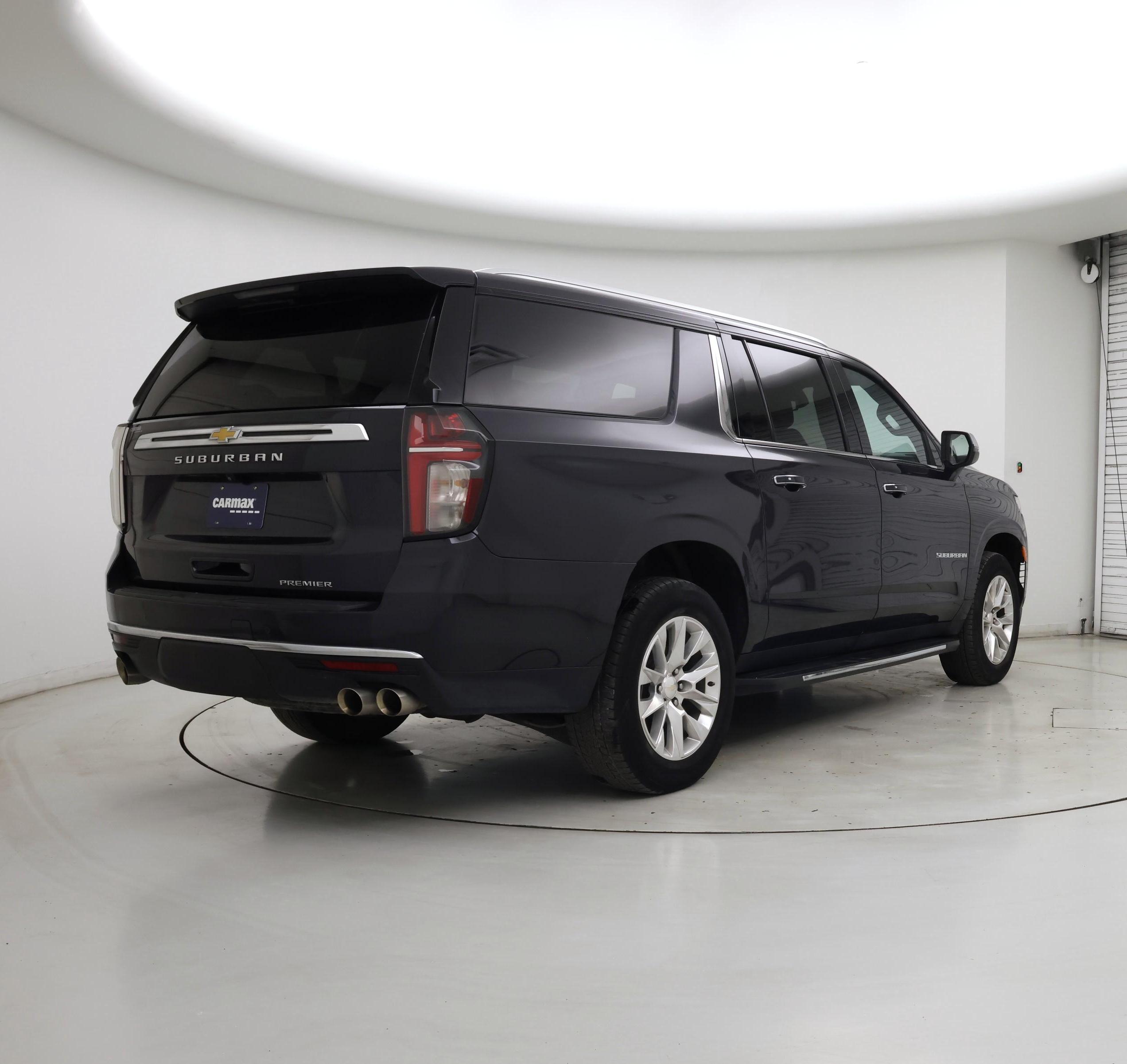 Thumbnail: 2023 Chevrolet Suburban - 8