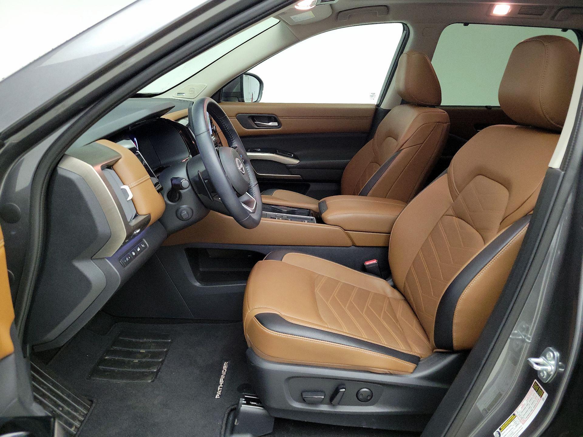 Thumbnail: 2024 Nissan Pathfinder - 11