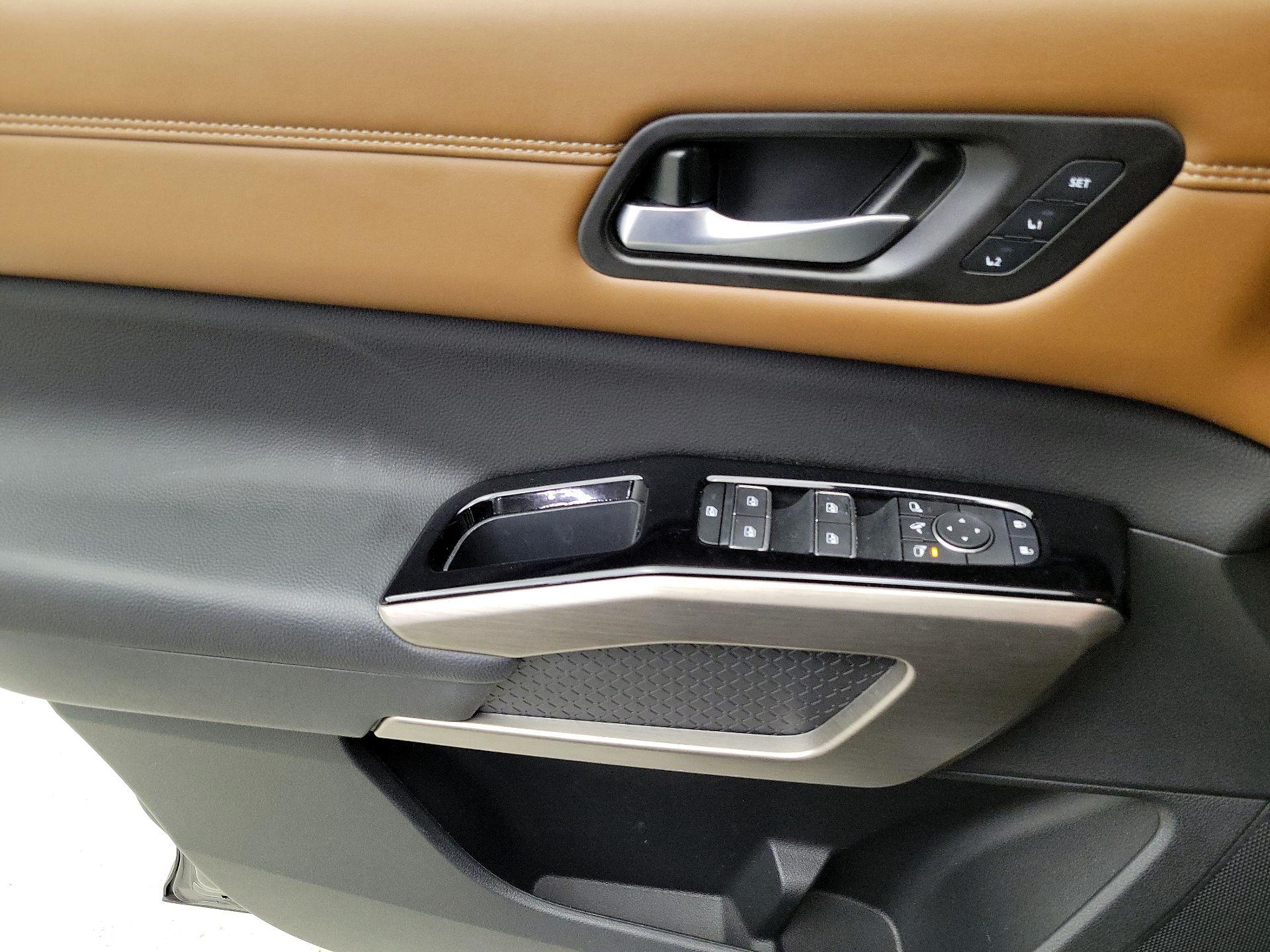 Thumbnail: 2024 Nissan Pathfinder - 12