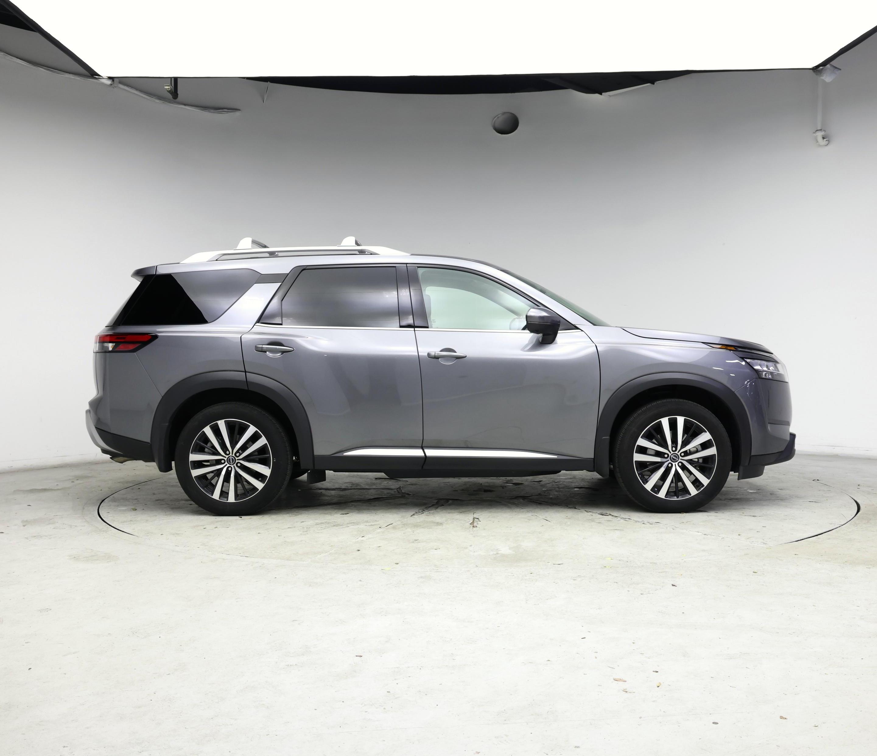 Thumbnail: 2024 Nissan Pathfinder - 7