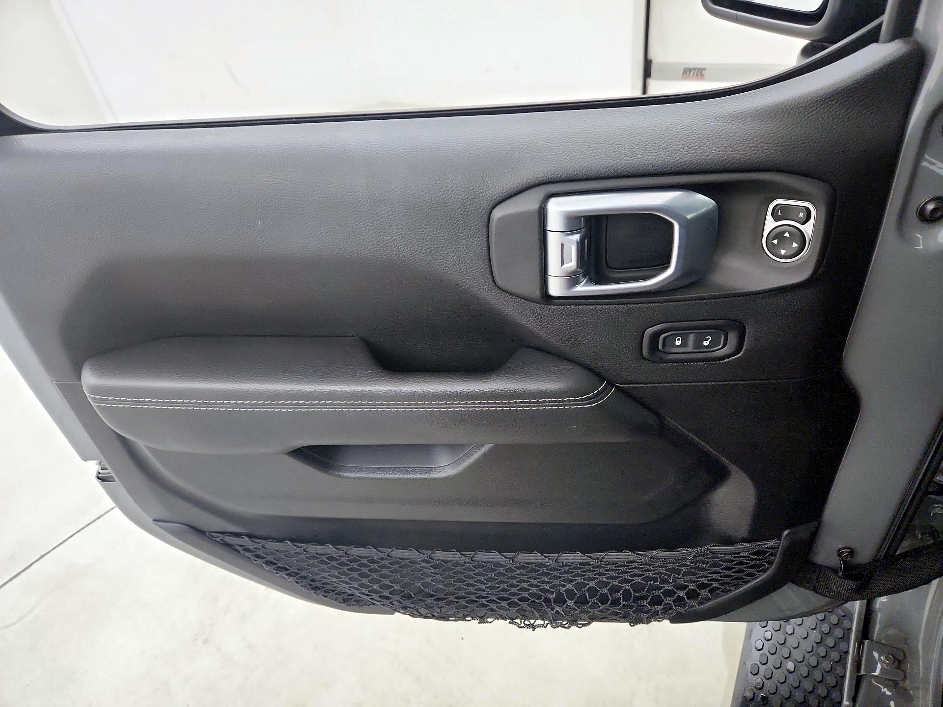 Thumbnail: 2021 Jeep Wrangler - 12