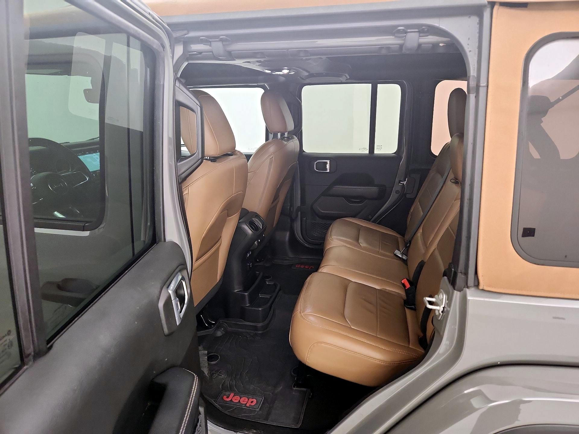 Thumbnail: 2021 Jeep Wrangler - 20