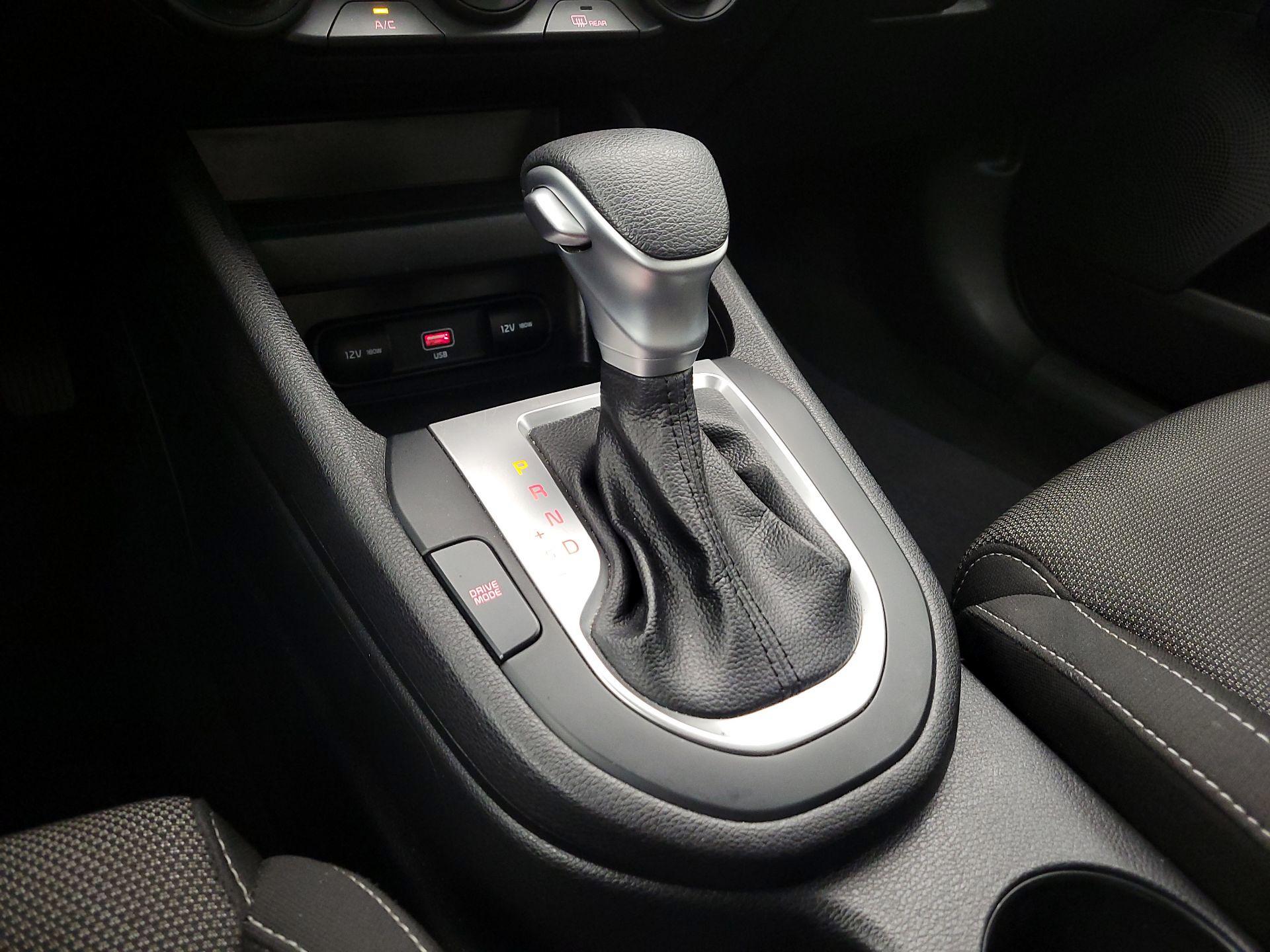 Thumbnail: 2023 Kia Forte - 17