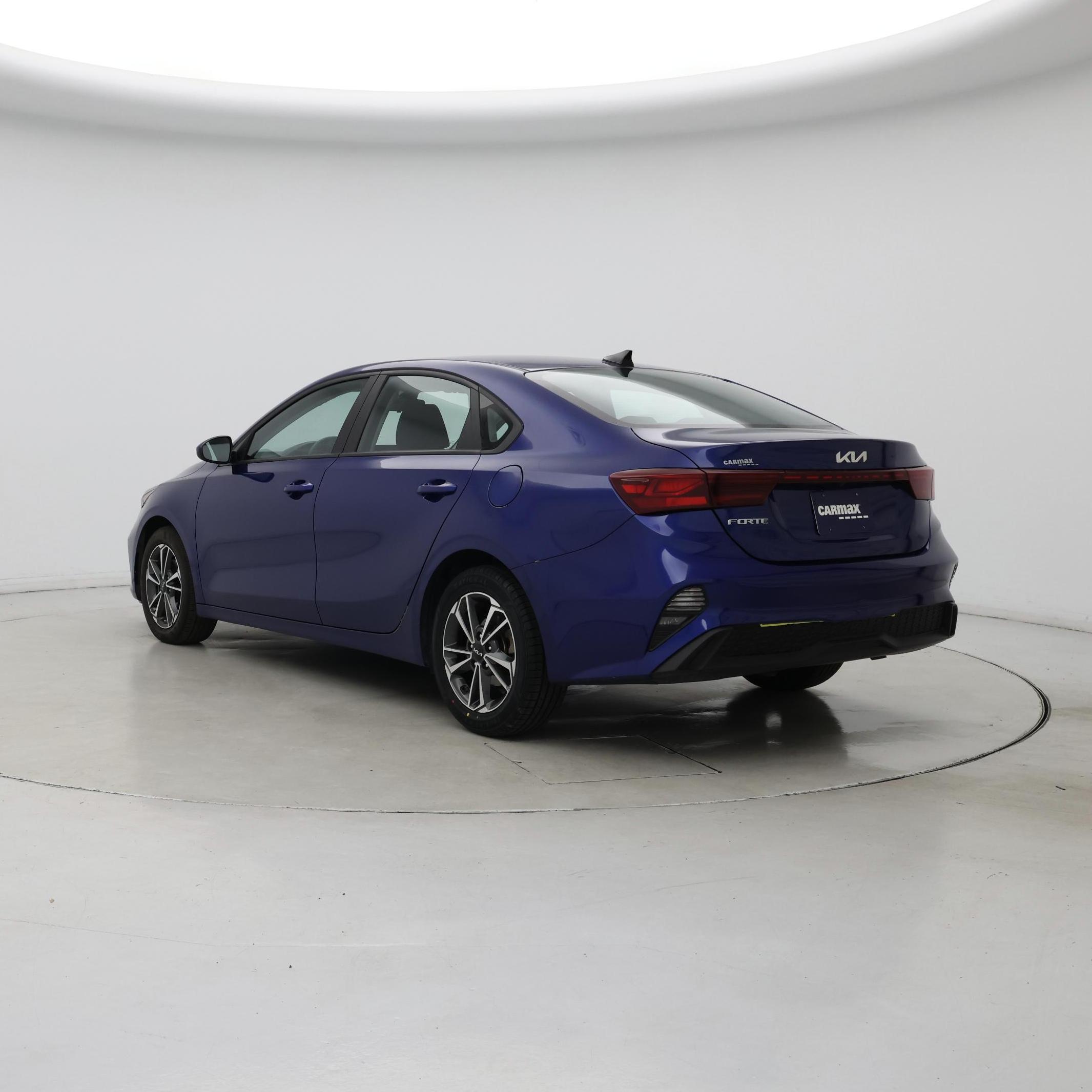 Thumbnail: 2023 Kia Forte - 2