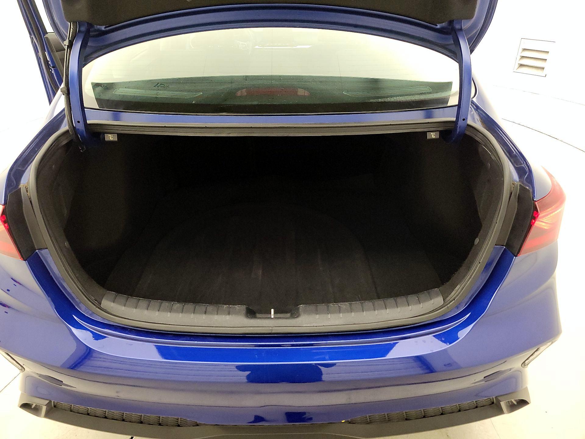 Thumbnail: 2023 Kia Forte - 20