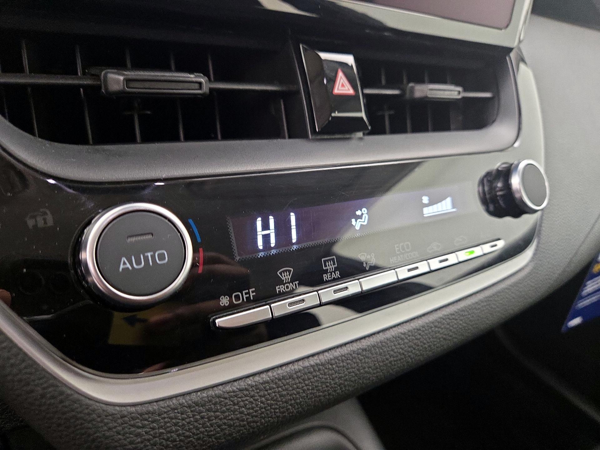 Thumbnail: 2024 Toyota Corolla - 16