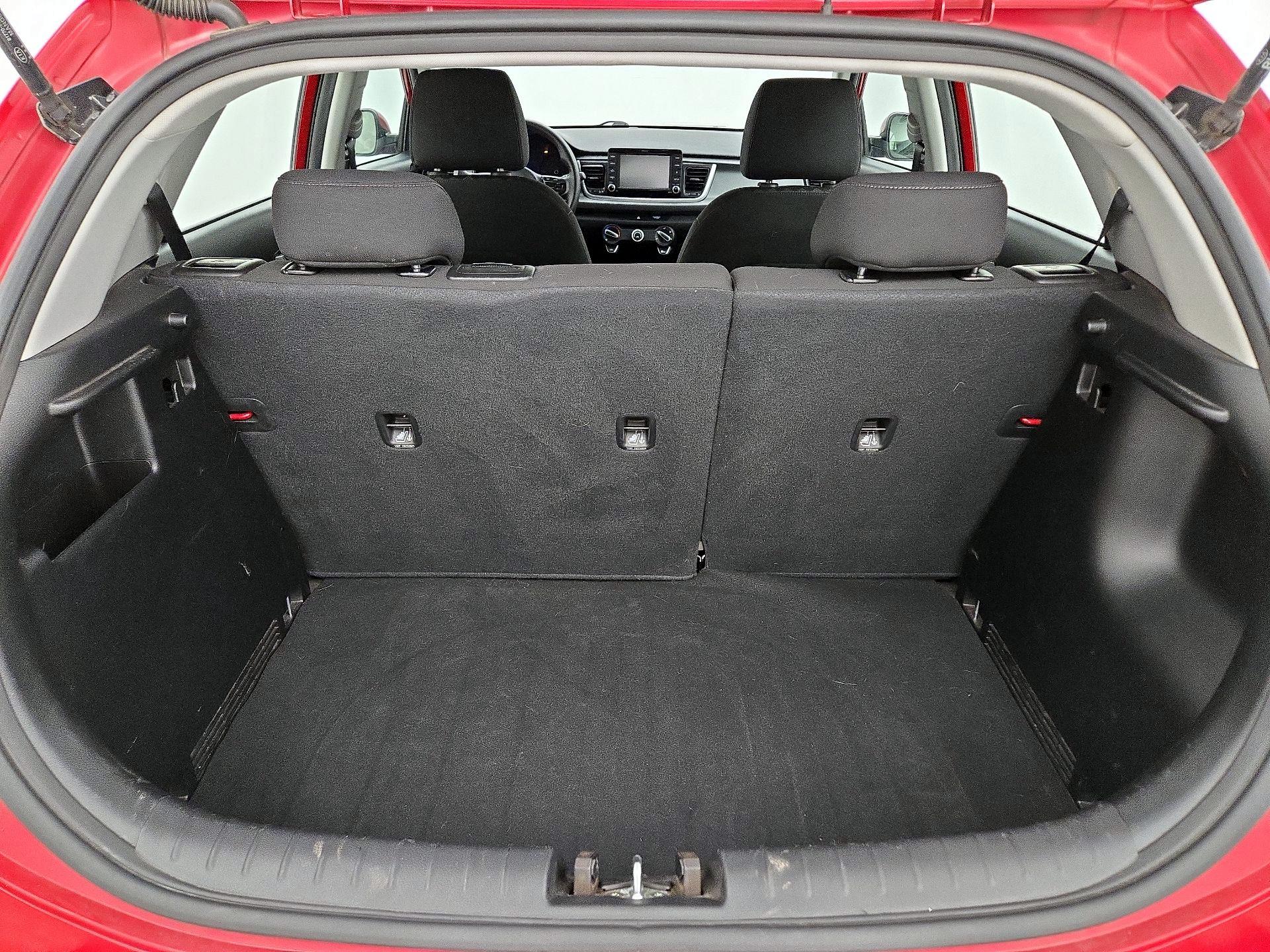 Thumbnail: 2020 Kia Rio5 - 20