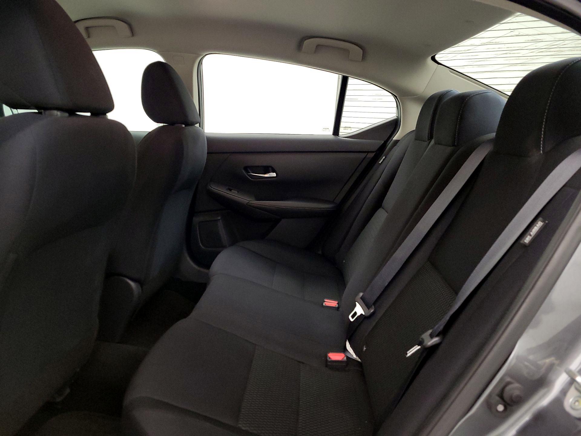 Thumbnail: 2021 Nissan Sentra - 19