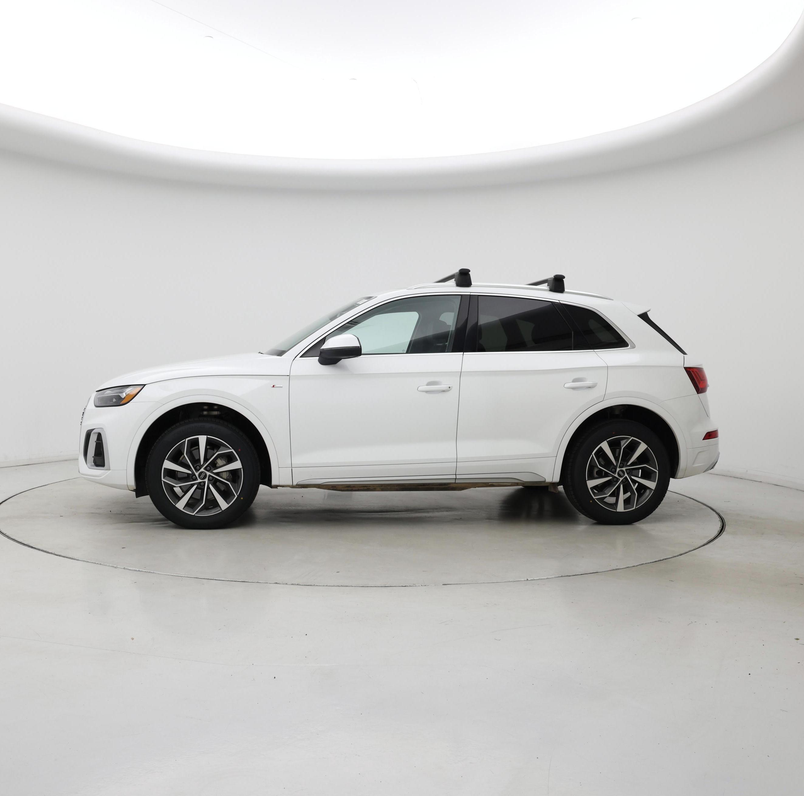 Thumbnail: 2024 Audi Q5 - 3