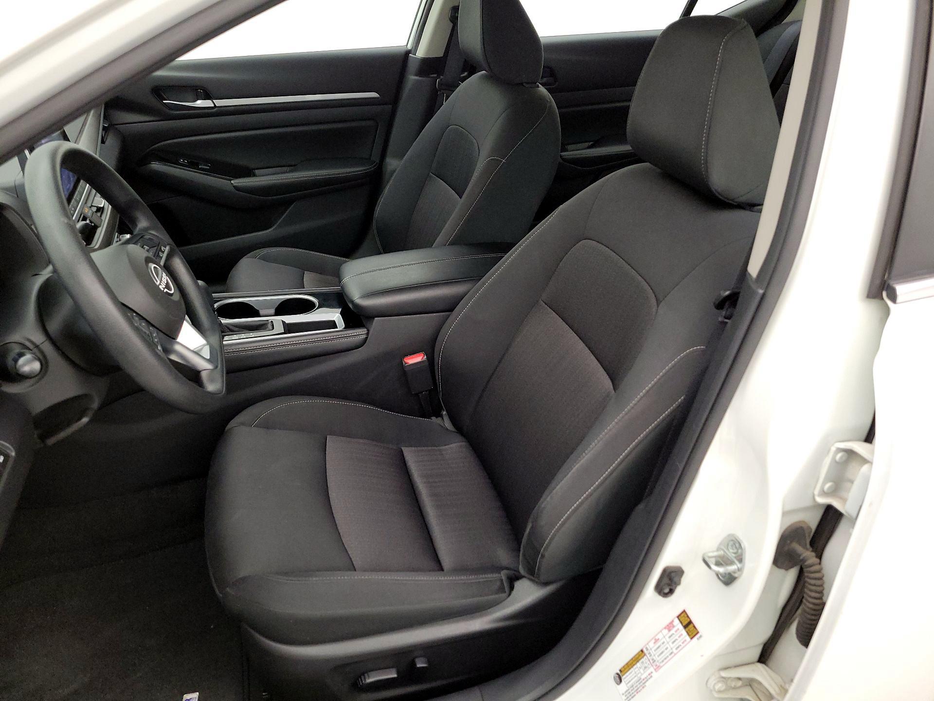 Thumbnail: 2023 Nissan Altima - 11