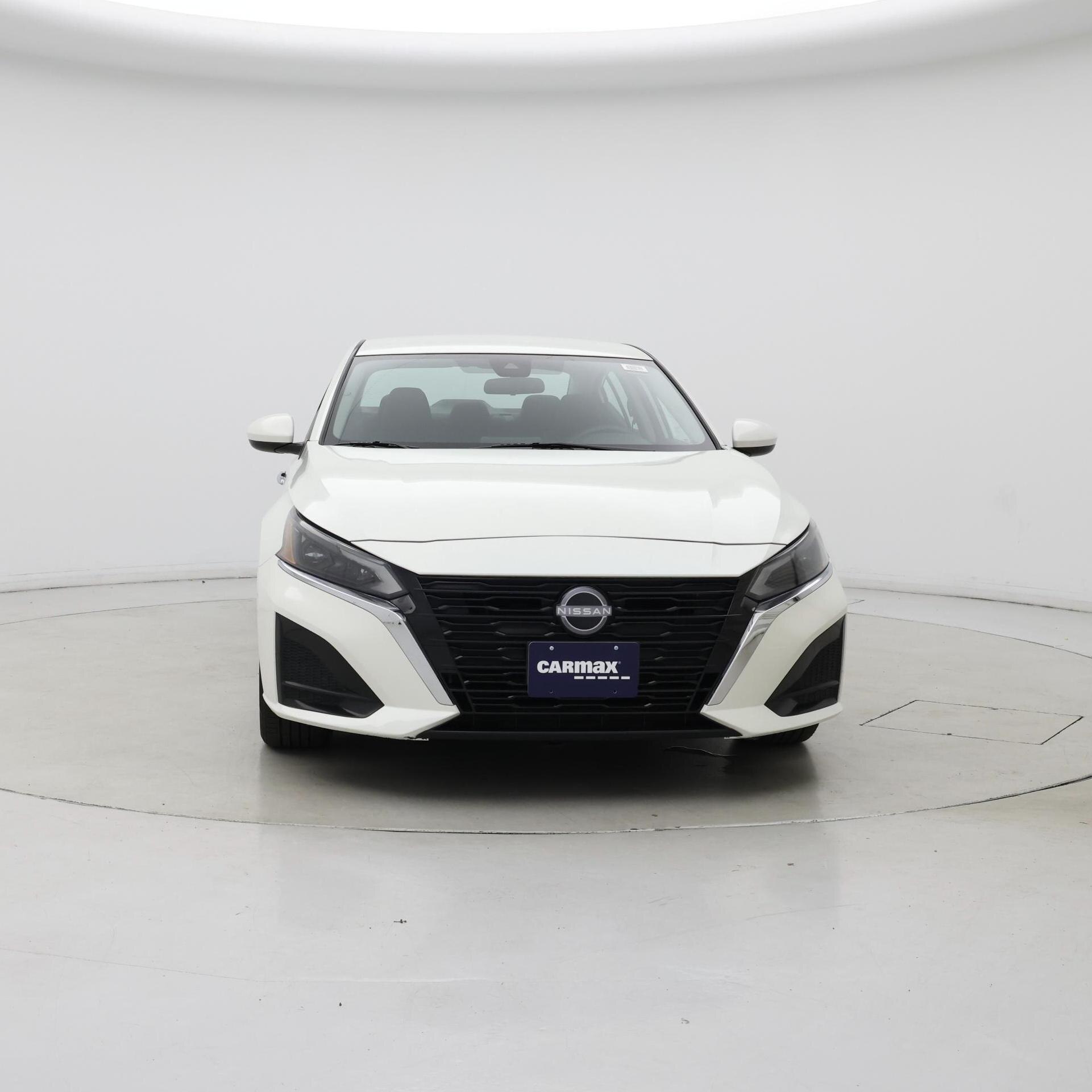 Thumbnail: 2023 Nissan Altima - 5