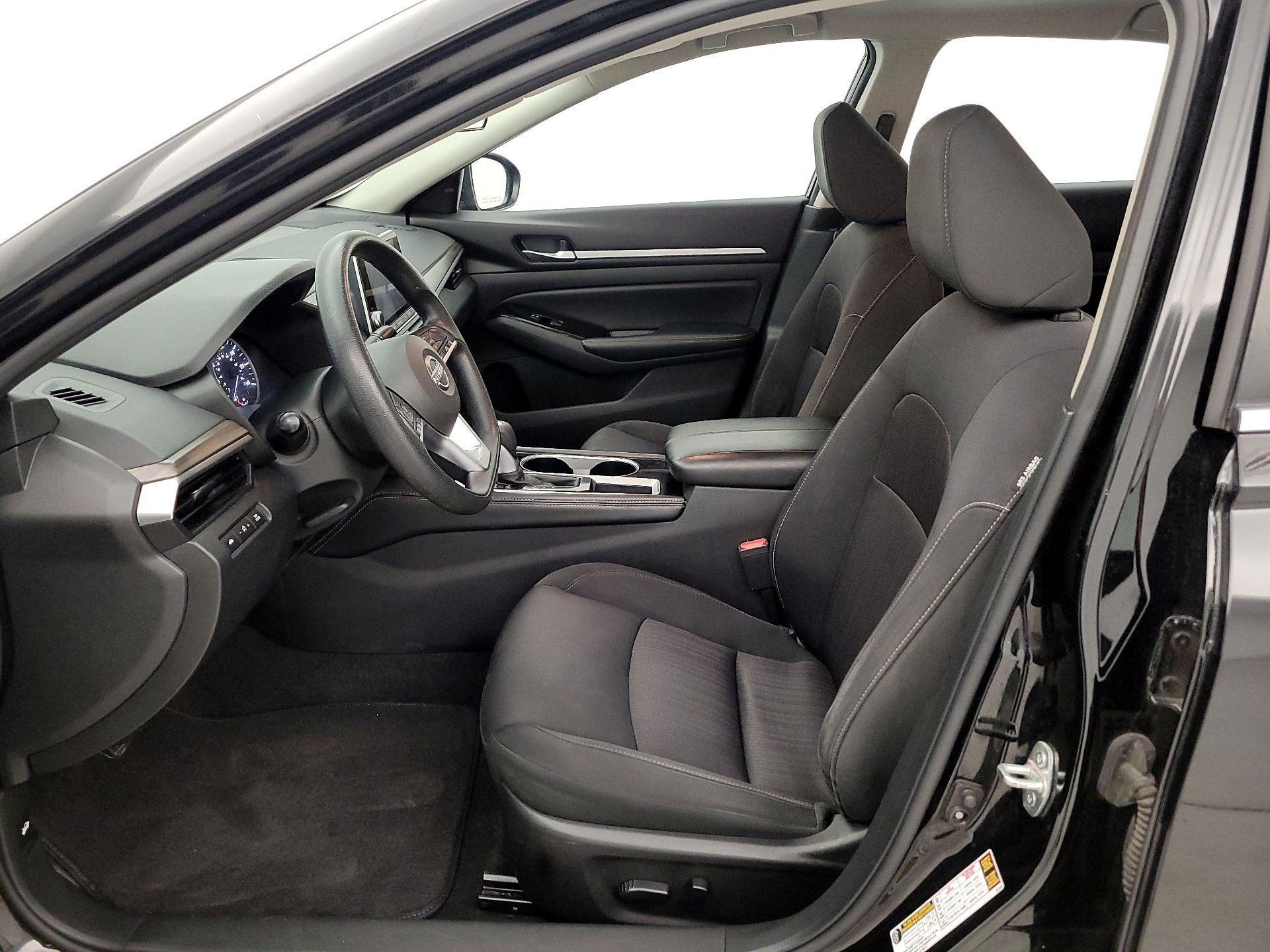 Thumbnail: 2023 Nissan Altima - 11