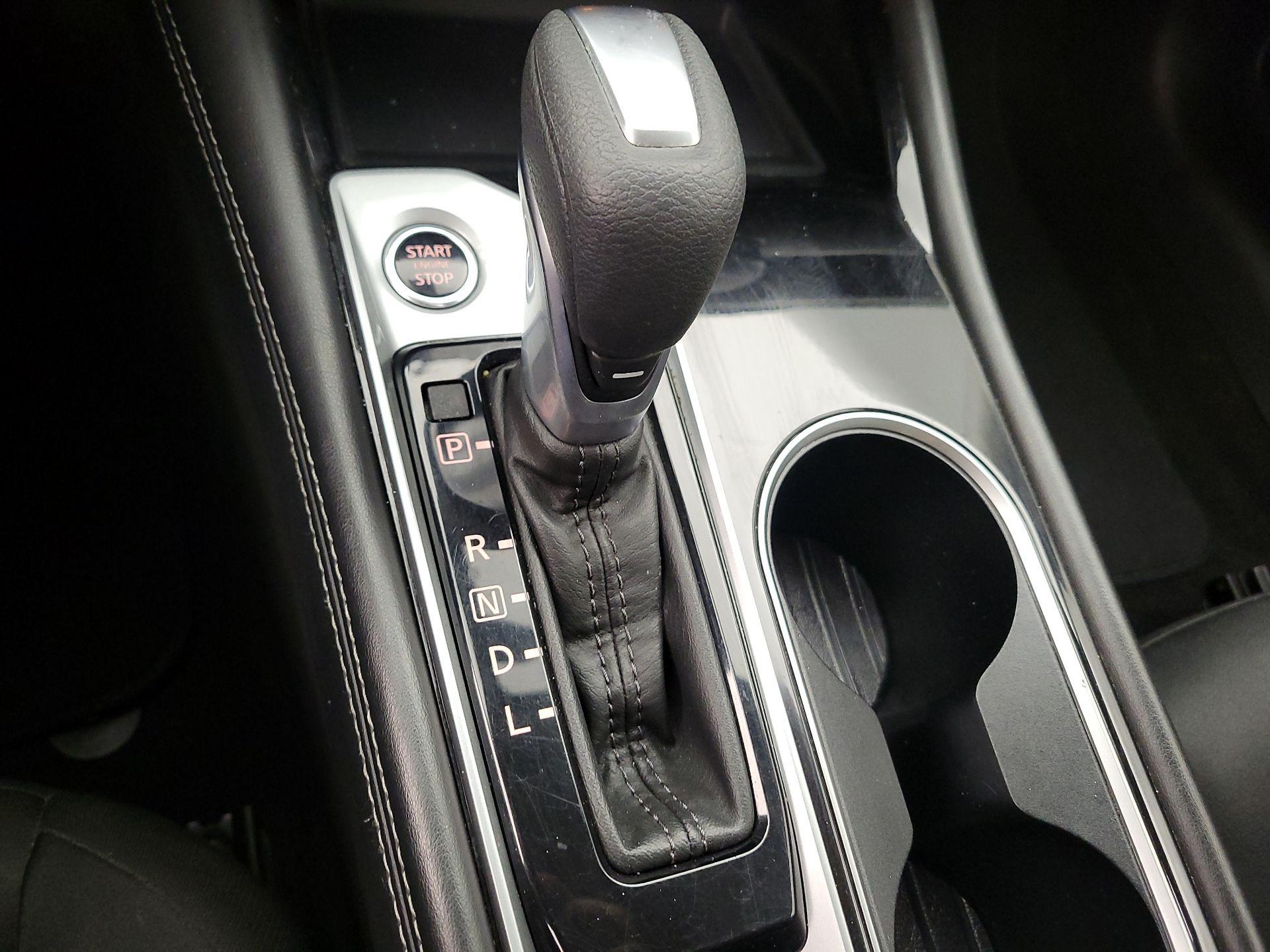 Thumbnail: 2023 Nissan Altima - 17