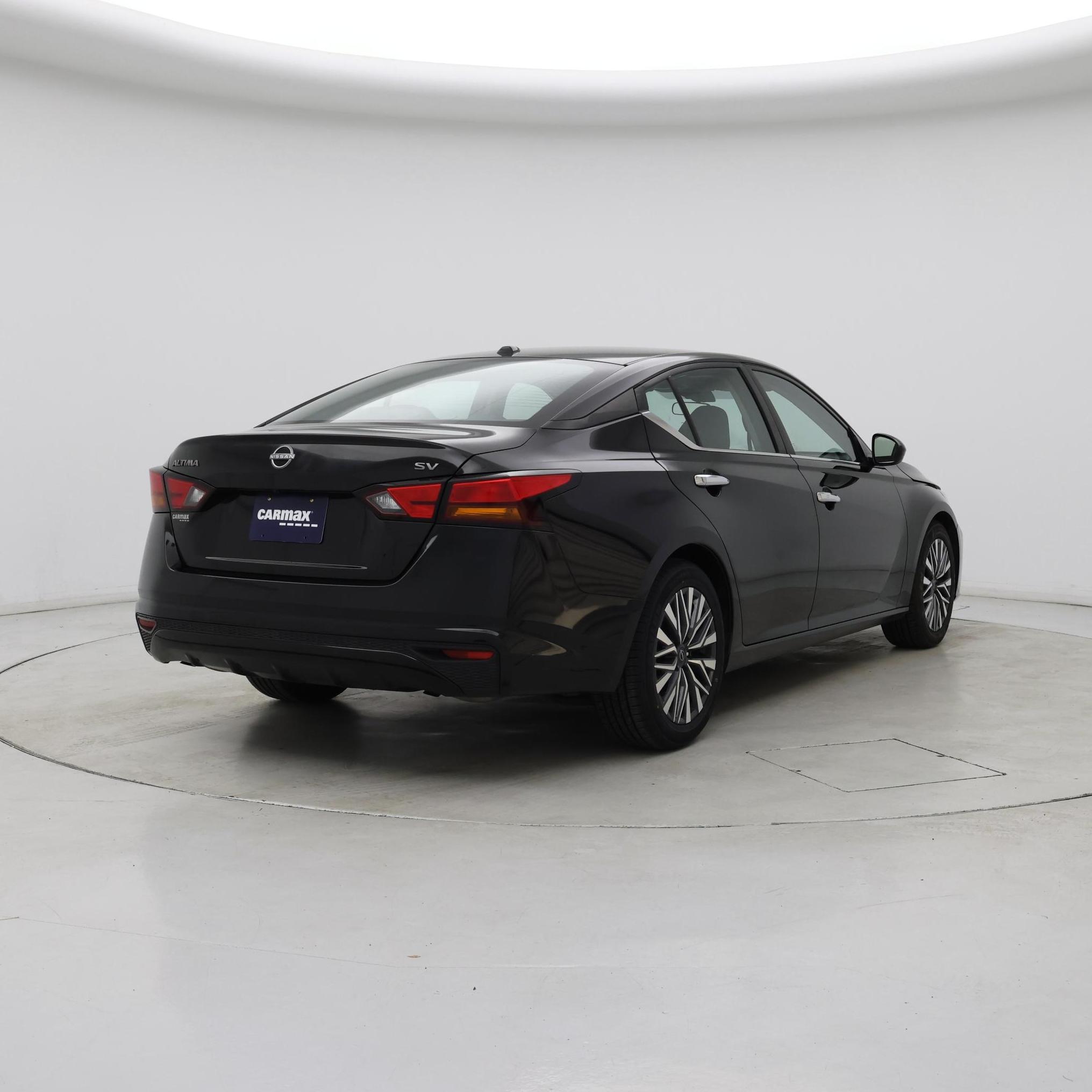 Thumbnail: 2023 Nissan Altima - 8