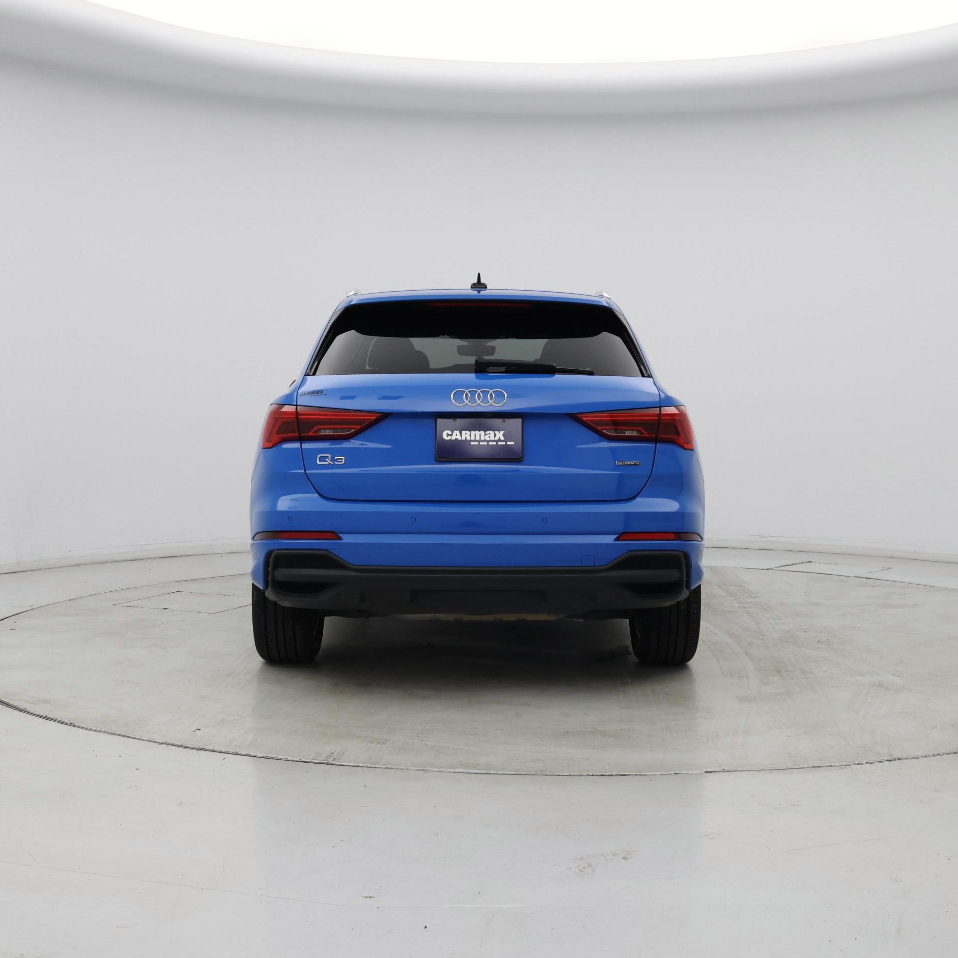 Thumbnail: 2023 Audi Q3 - 6