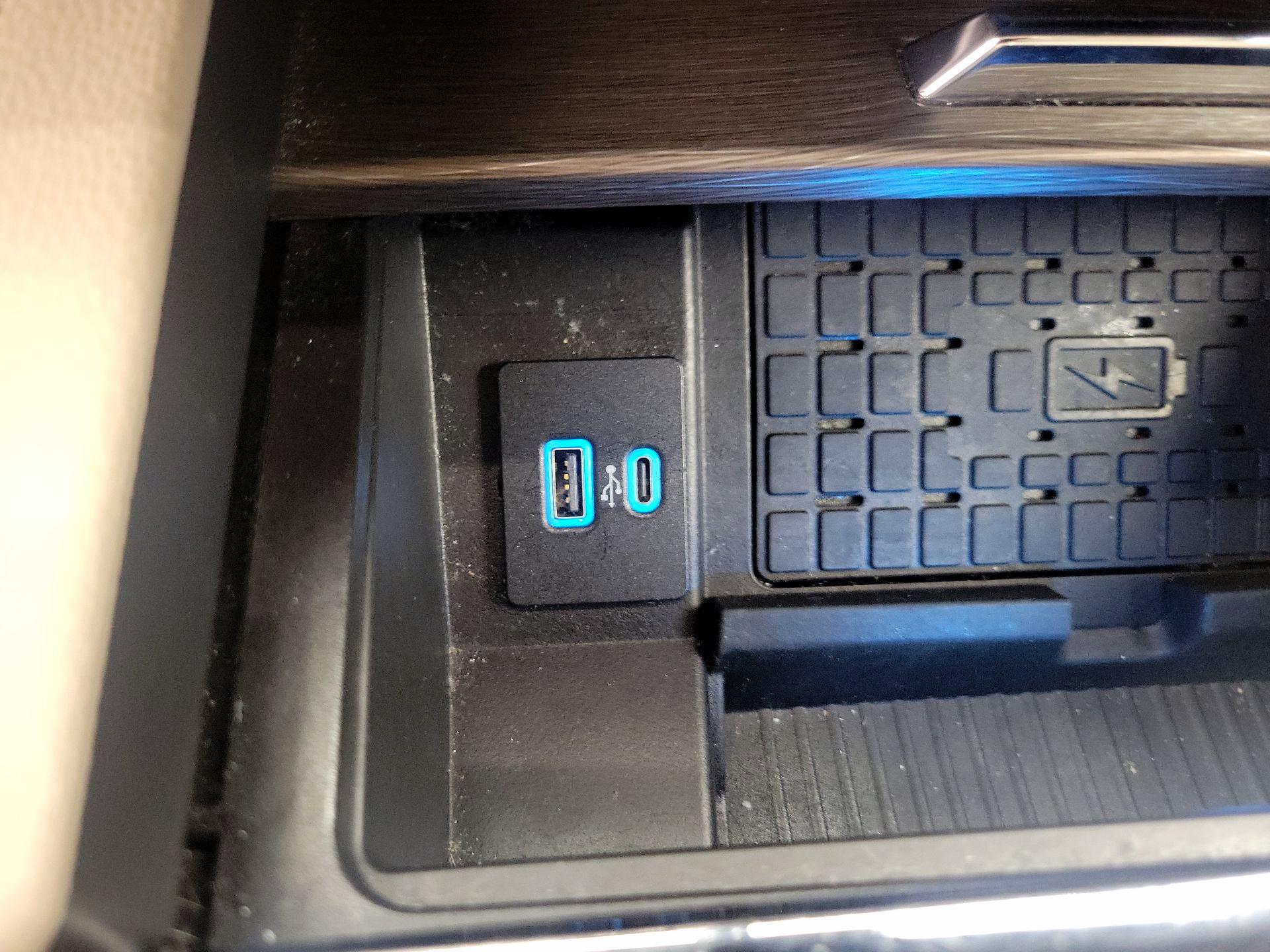 Thumbnail: 2024 Ford Expedition MAX - 19