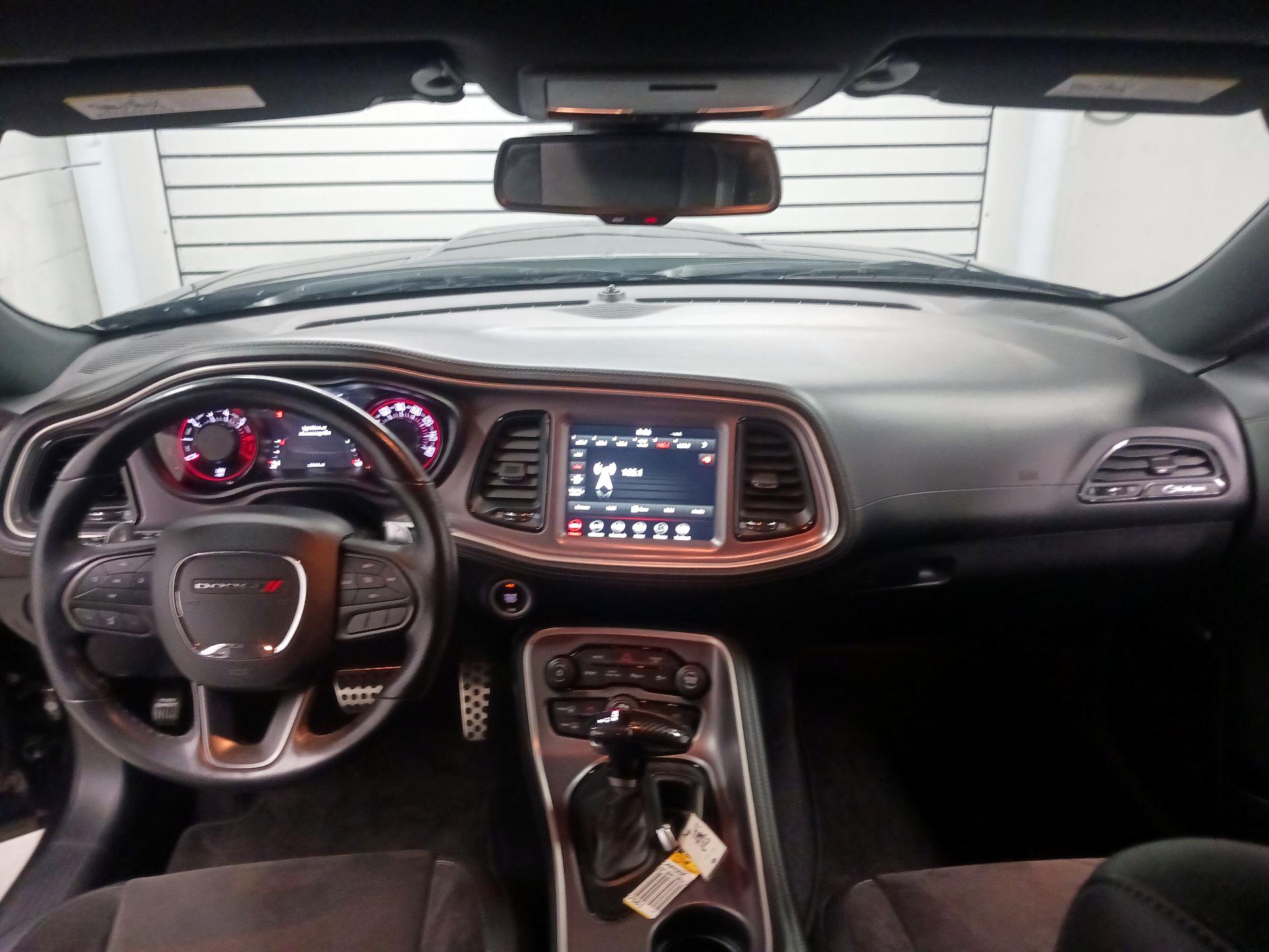 Thumbnail: 2022 Dodge Challenger - 8