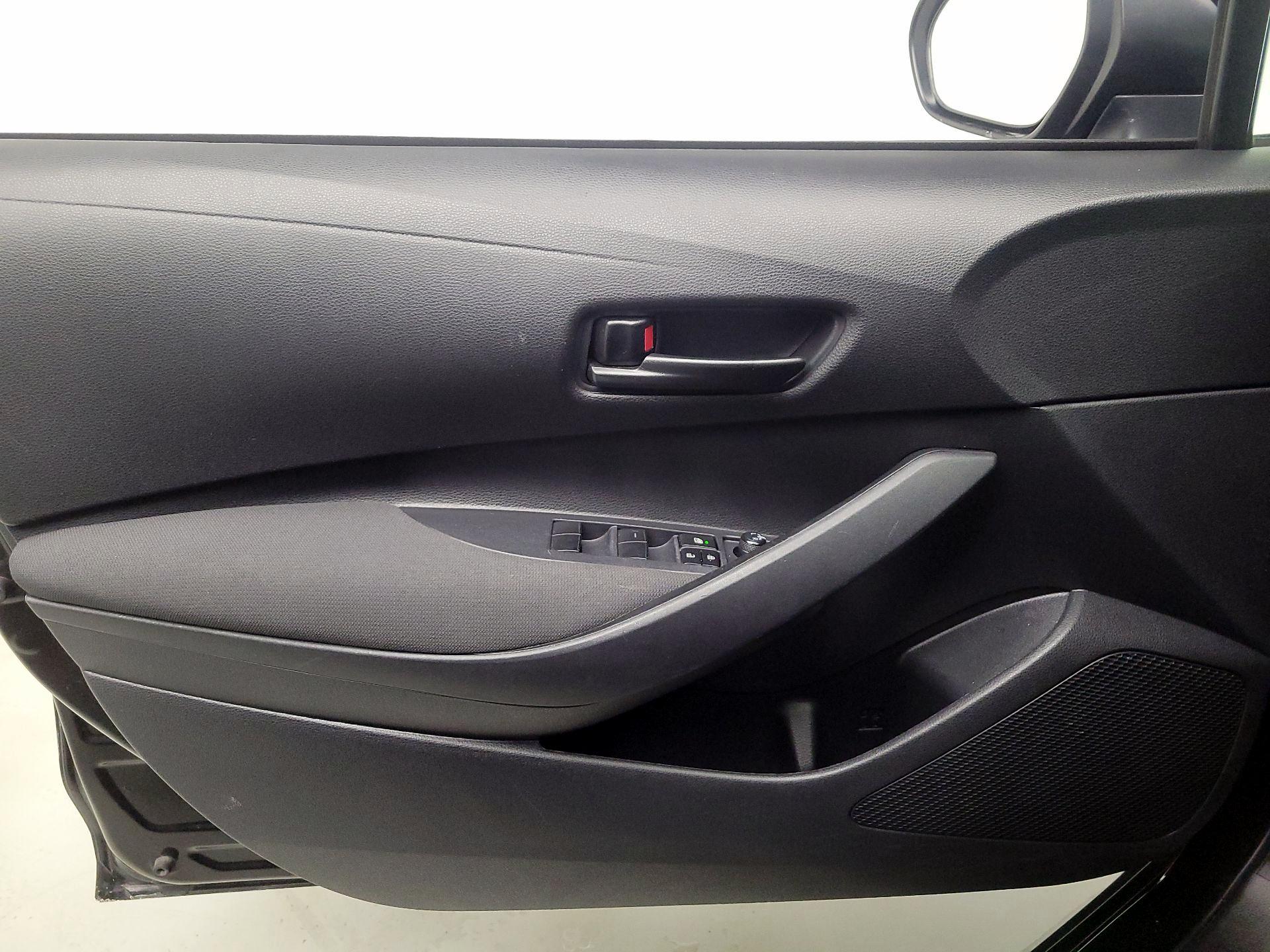 Thumbnail: 2023 Toyota Corolla - 12