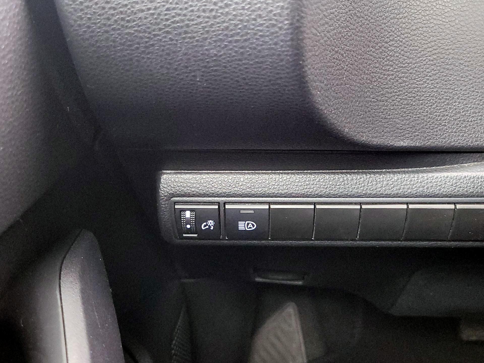 Thumbnail: 2023 Toyota Corolla - 13