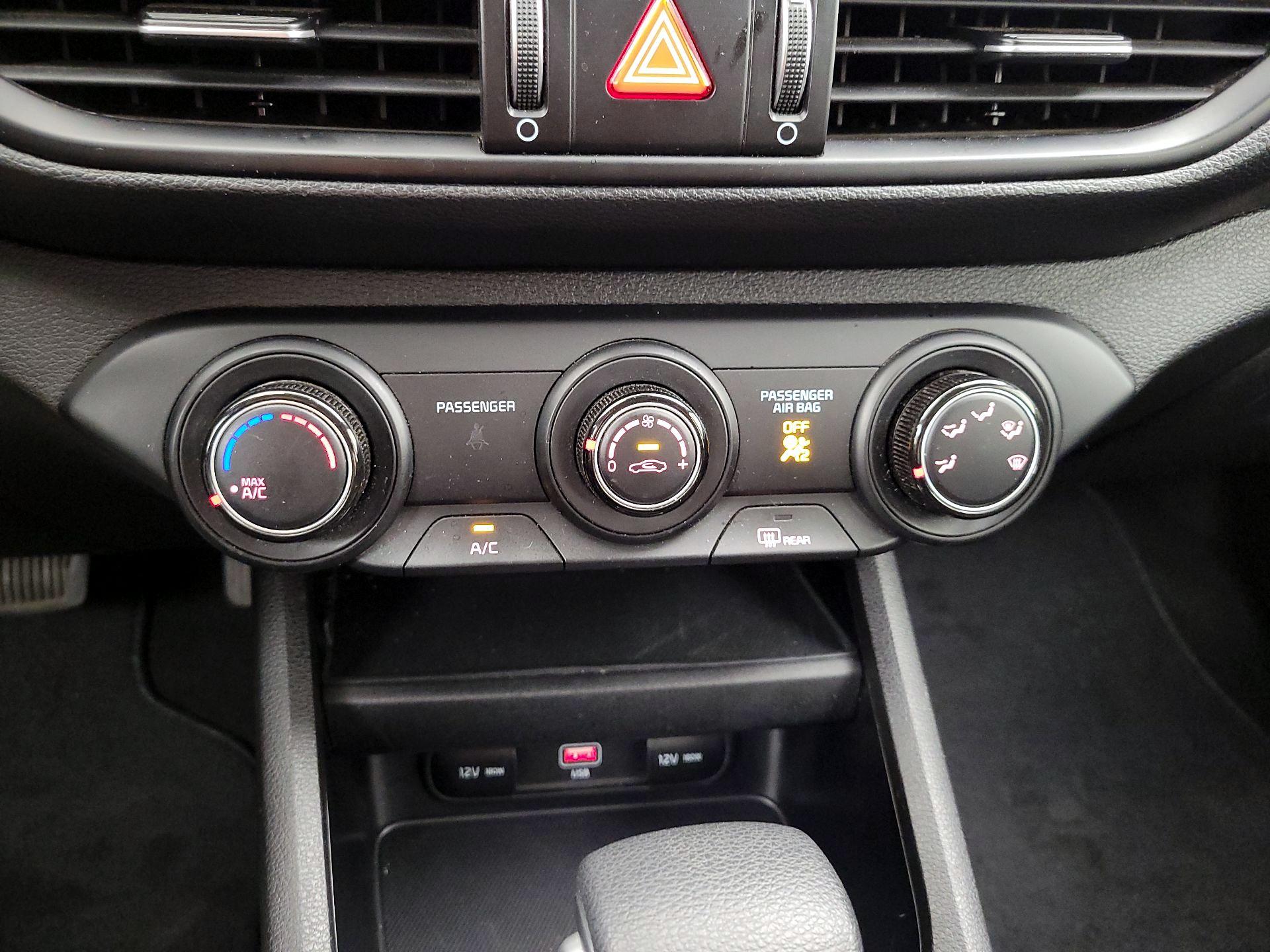 Thumbnail: 2023 Kia Forte - 16