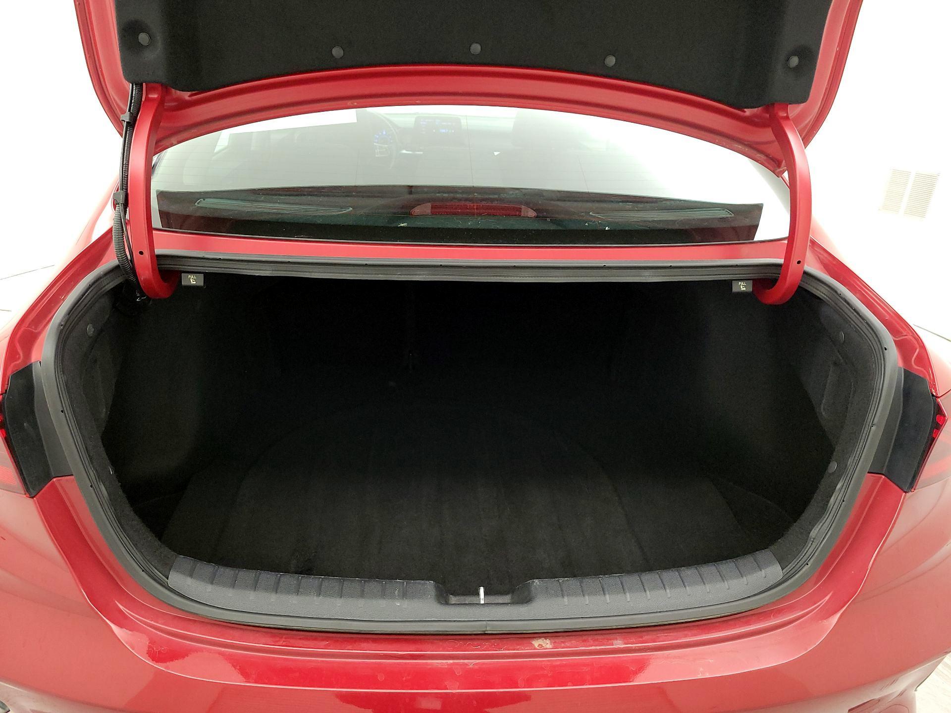 Thumbnail: 2023 Kia Forte - 20