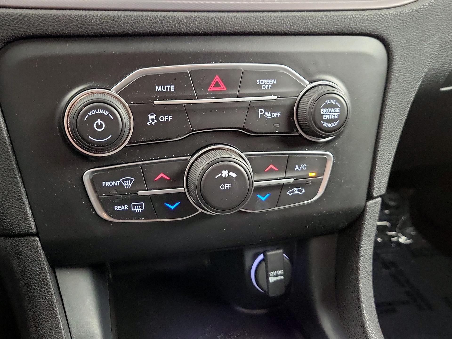 Thumbnail: 2023 Dodge Charger - 16