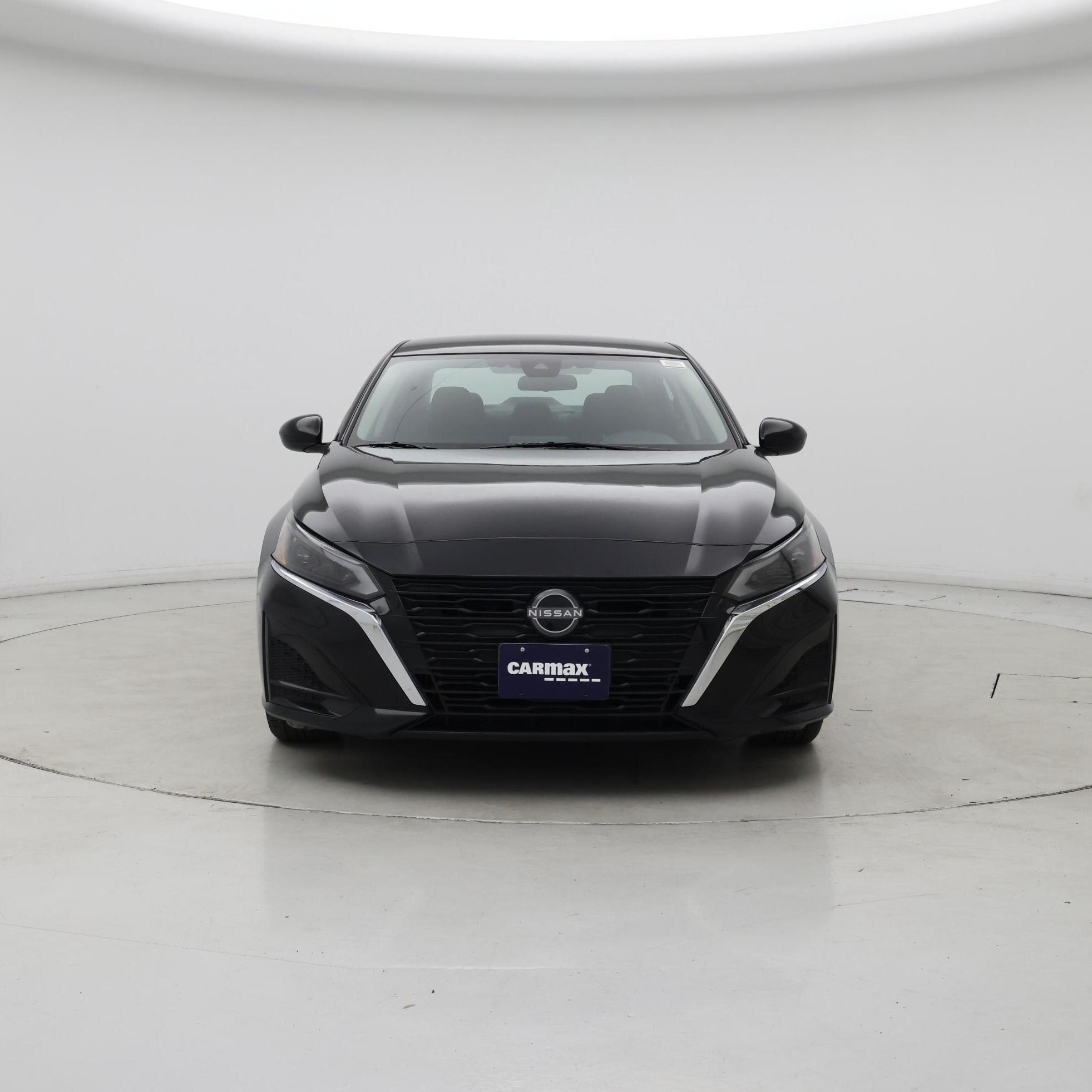 Thumbnail: 2023 Nissan Altima - 5