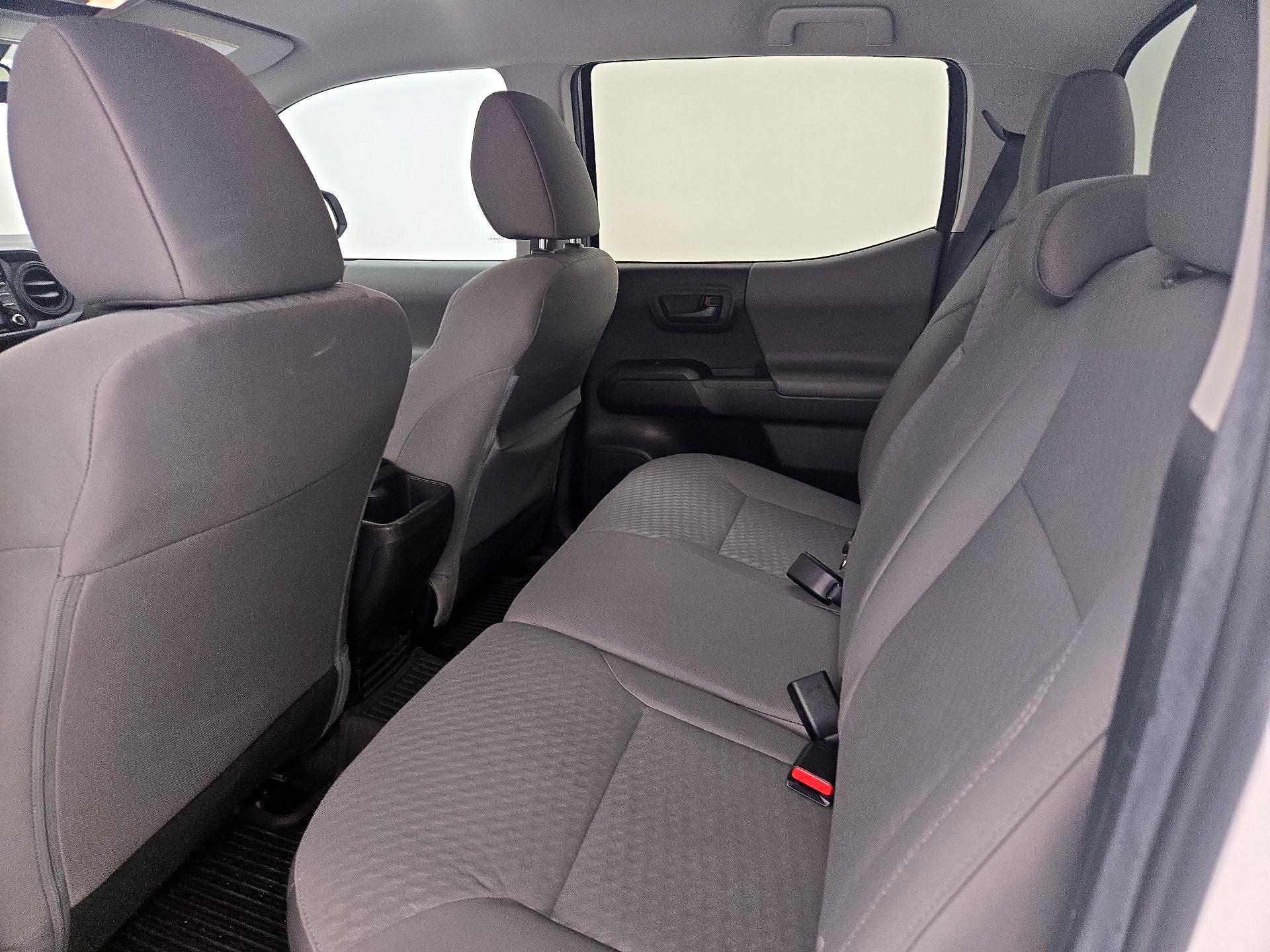 Thumbnail: 2022 Toyota Tacoma - 19