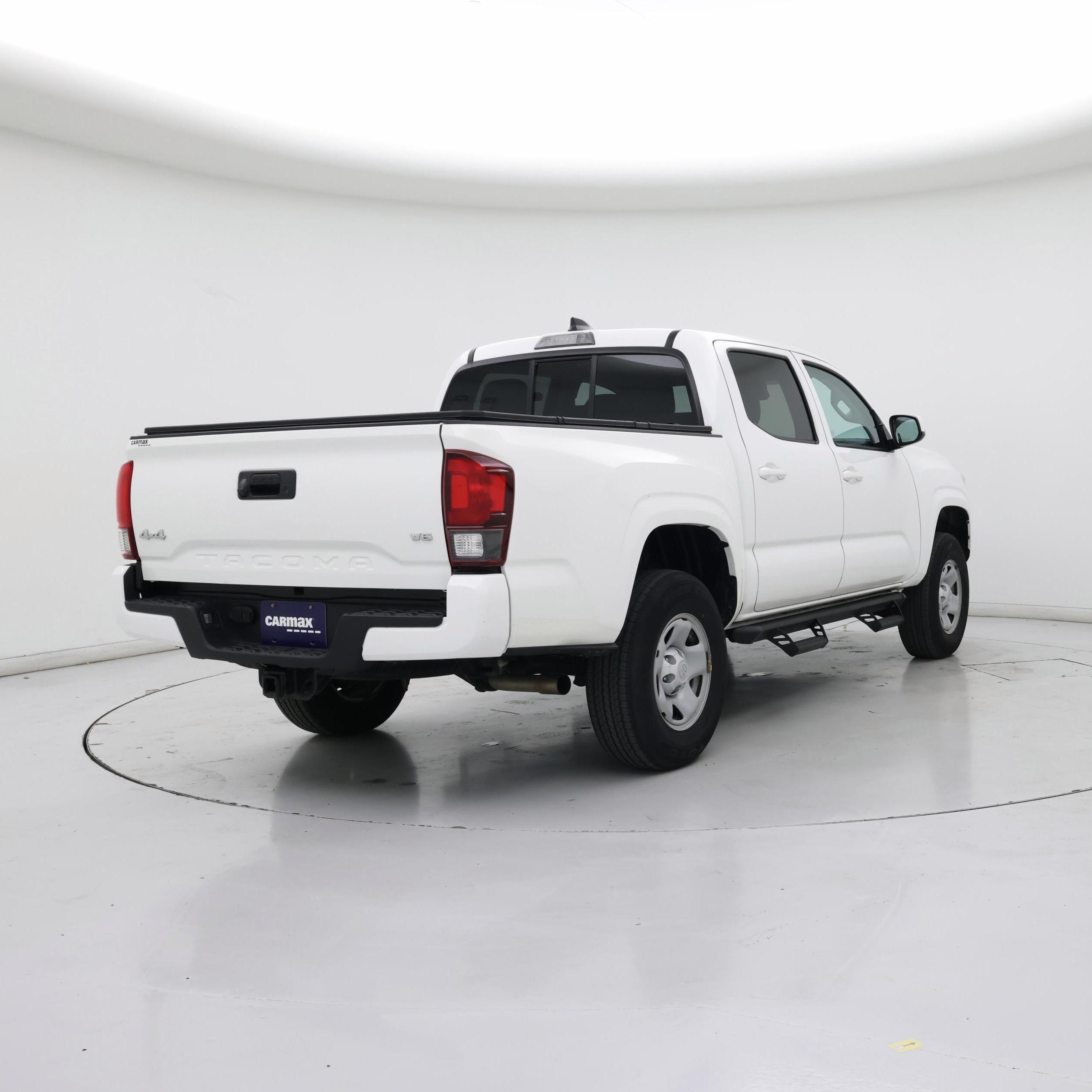 Thumbnail: 2022 Toyota Tacoma - 8