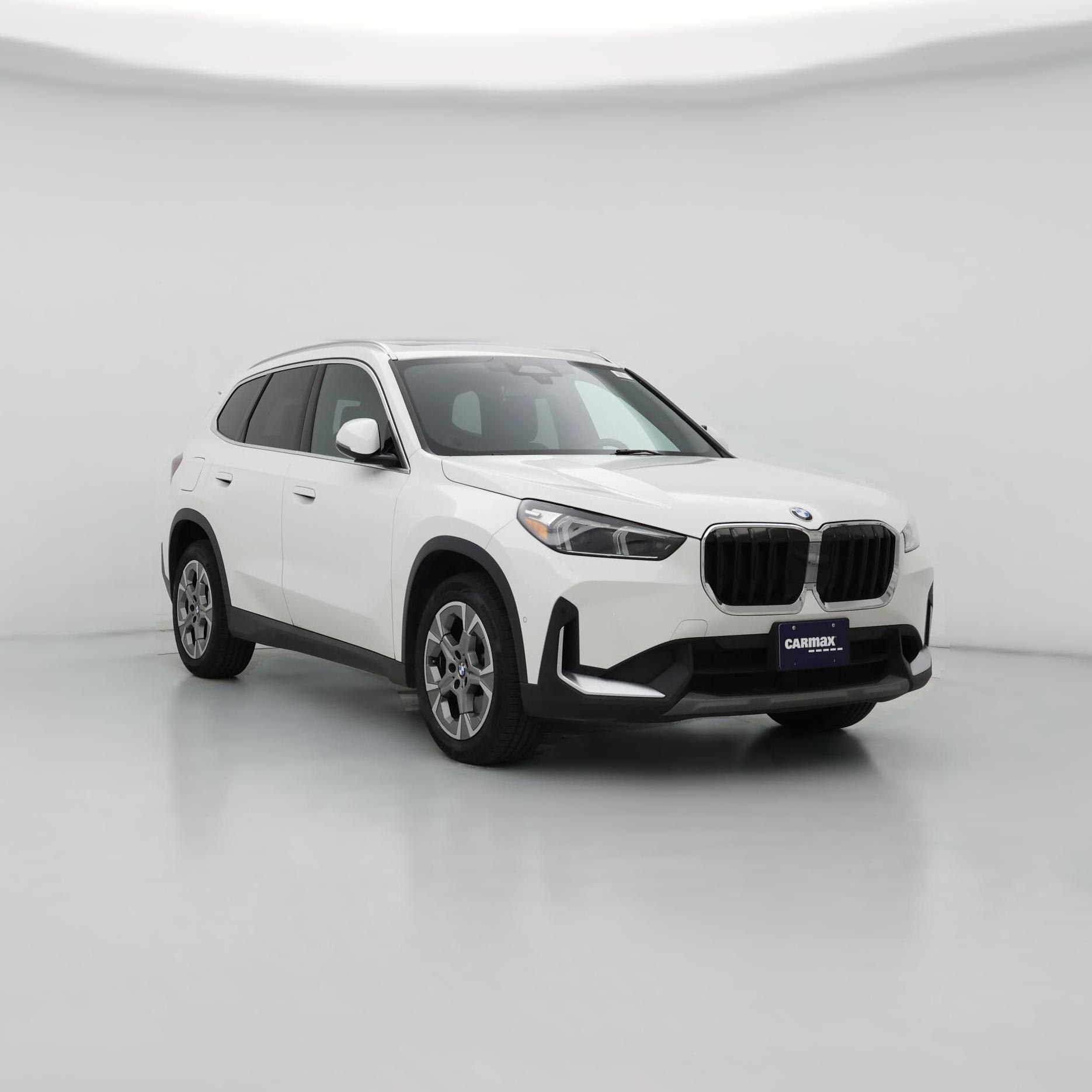 Thumbnail: 2023 BMW X1 - 1