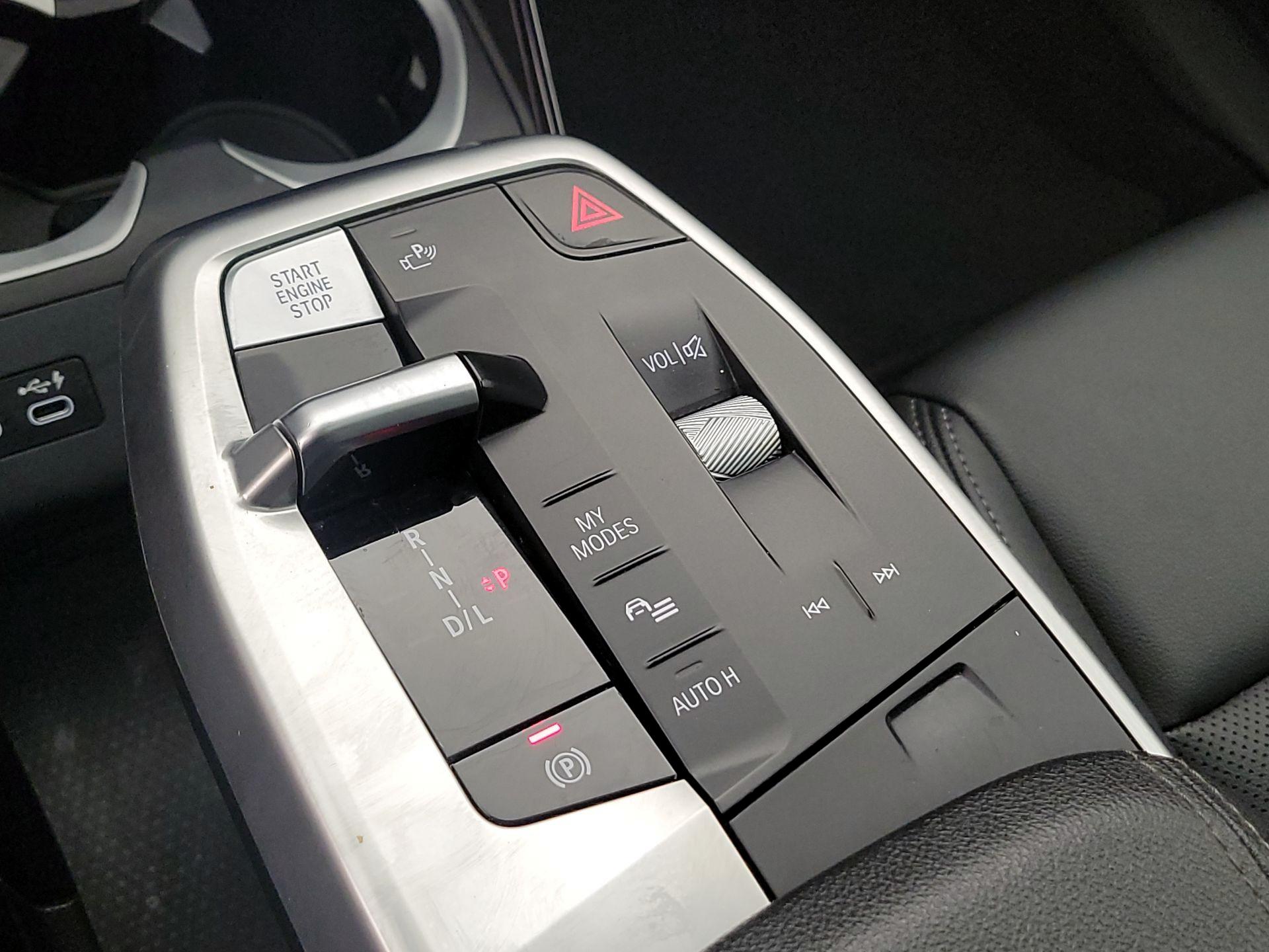 Thumbnail: 2023 BMW X1 - 18